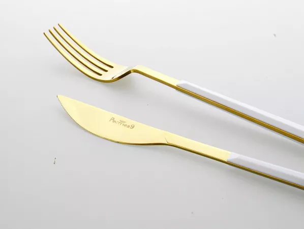 Komplet sztućców 24 cz. na 6 osób PINTI1929 - Sushi Anniversary Gold&White (2.5 mm) - pudełko 23.17Y0.K091.K24