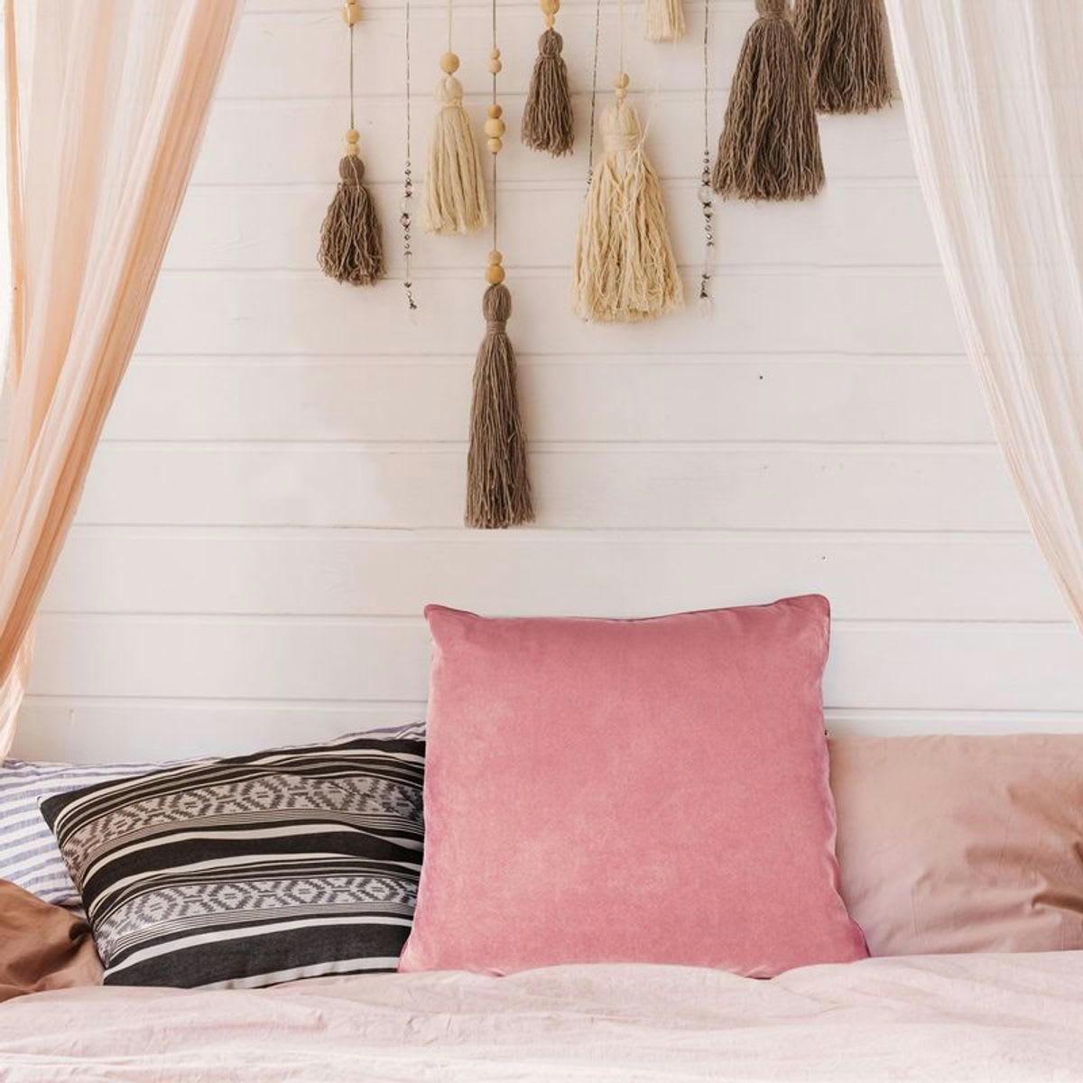 SUEDEN - Coussin de sol en suédine terra cotta 70x70