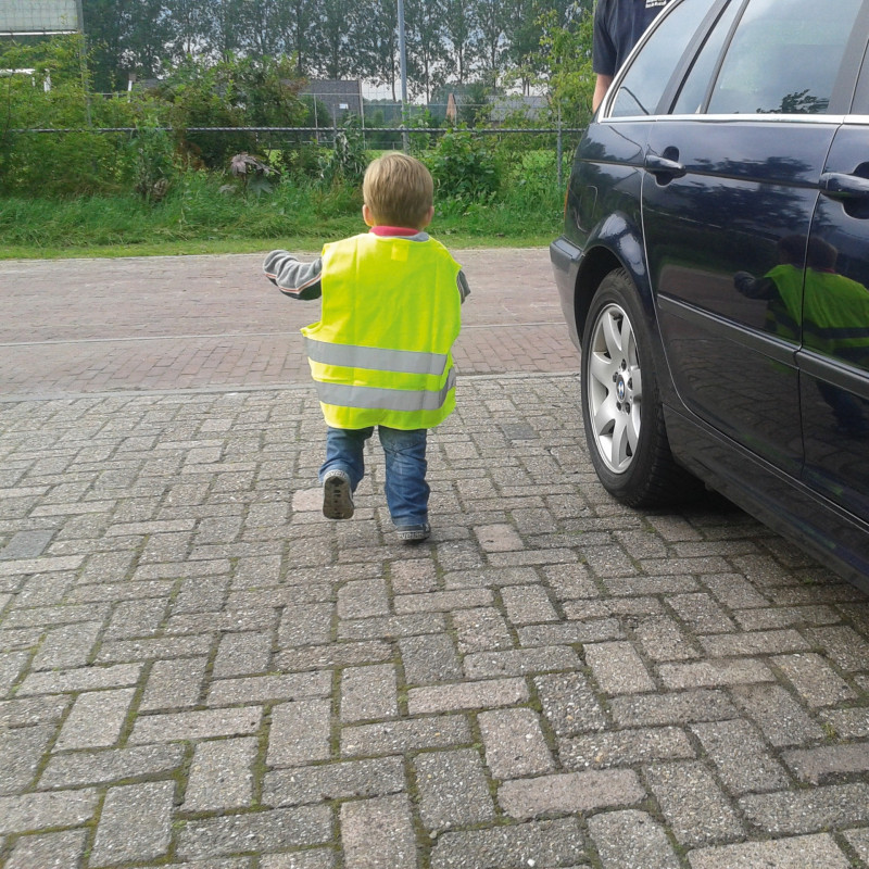 Gilet de sécurité réfléchissant jaune pour enfant