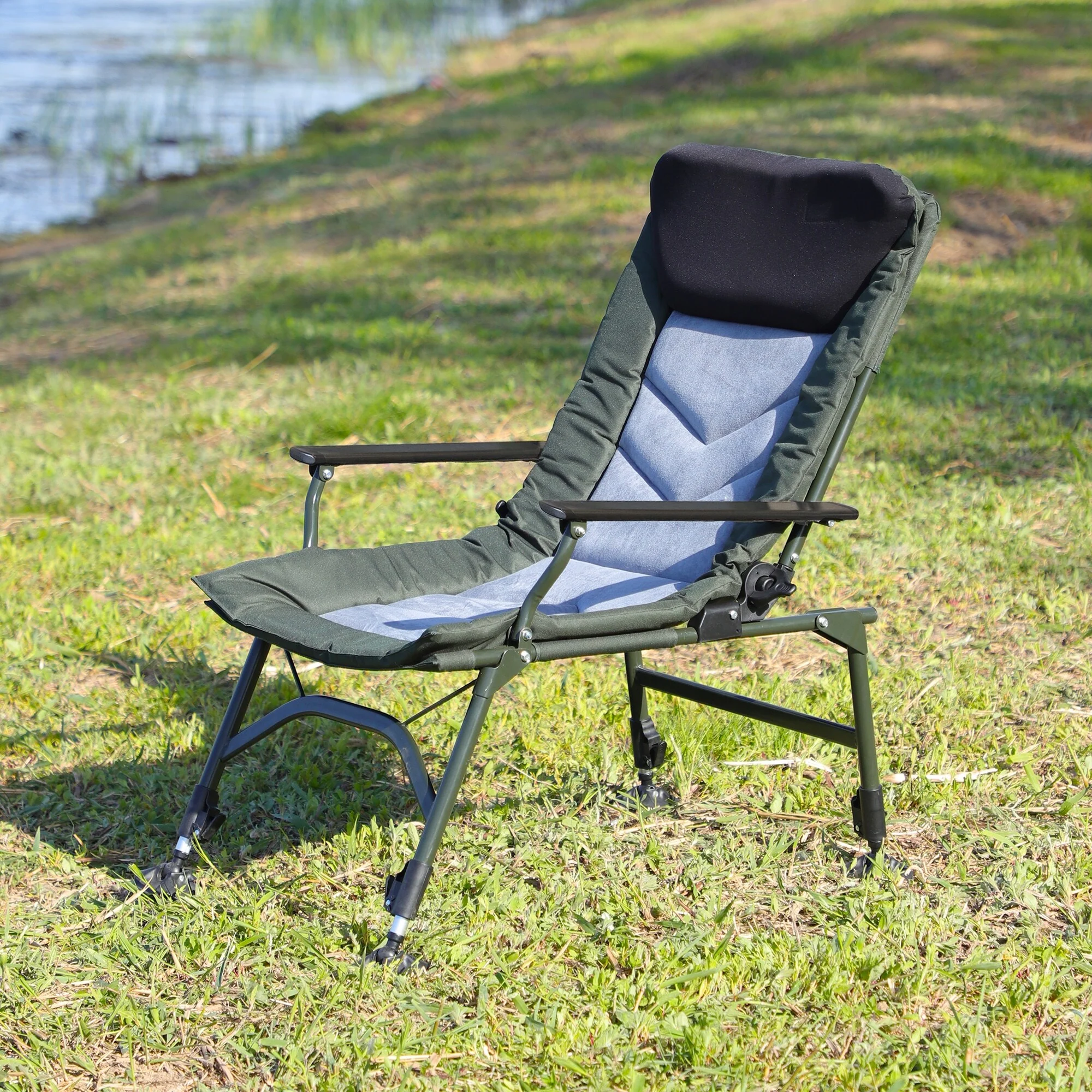 Portable Folding Reclining Camping Chair with Adjustable backrest for Indoor and Outdoor Camping Beach Hiking Fishing