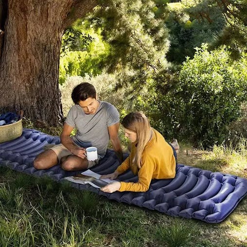 NNEOBA 4-Inch Thick Inflatable Camping Sleeping Mat Built-in Pillow And Pump Green