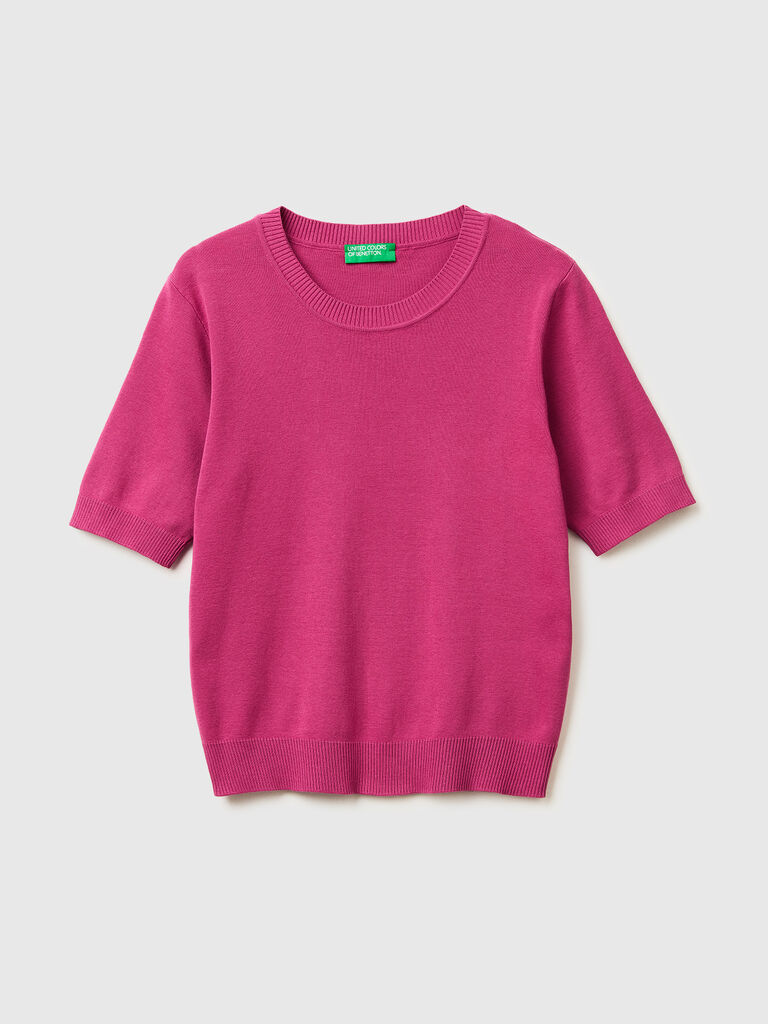 Plum sweater with short sleeves