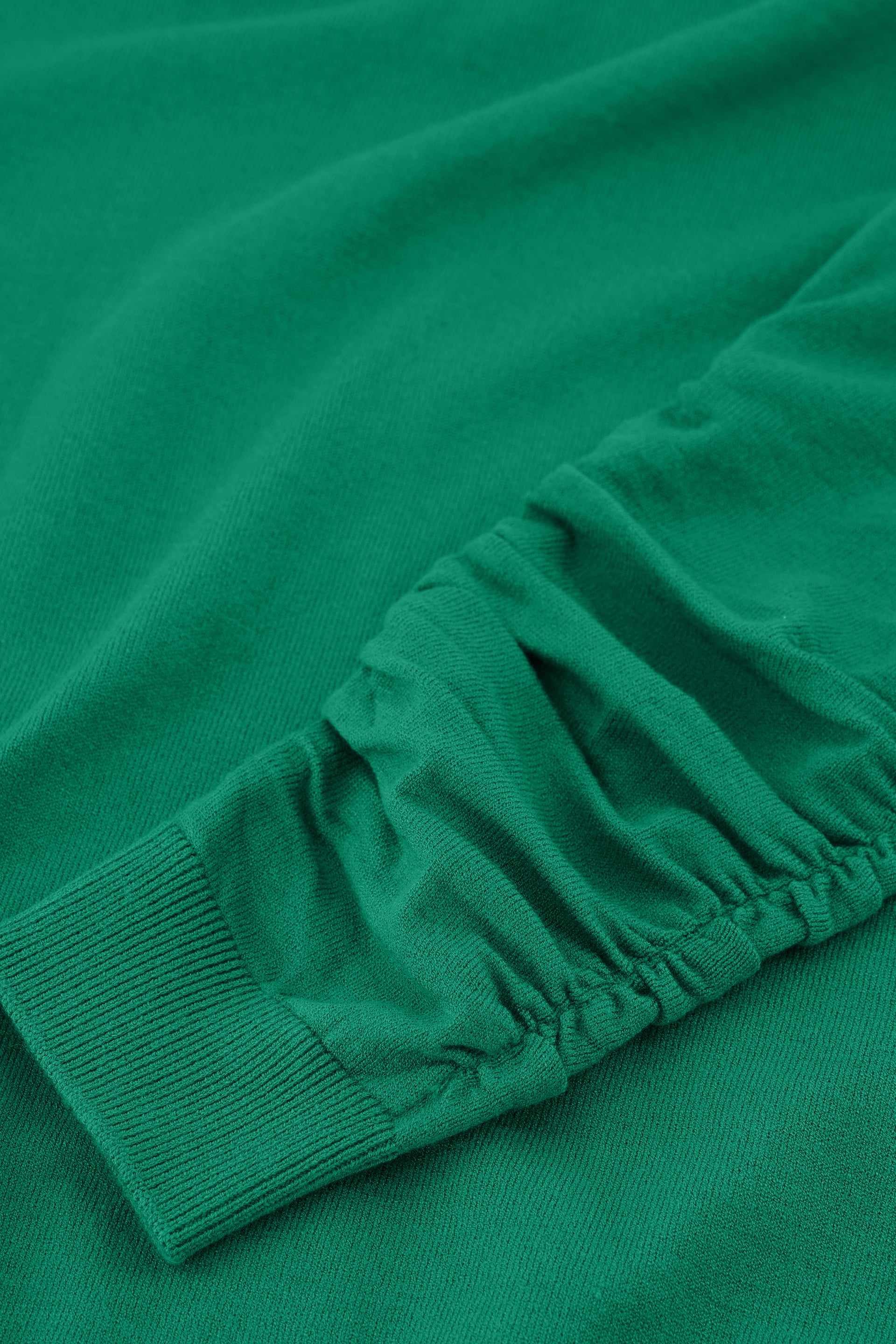 Molly Scrunch Pullover | Evergreen