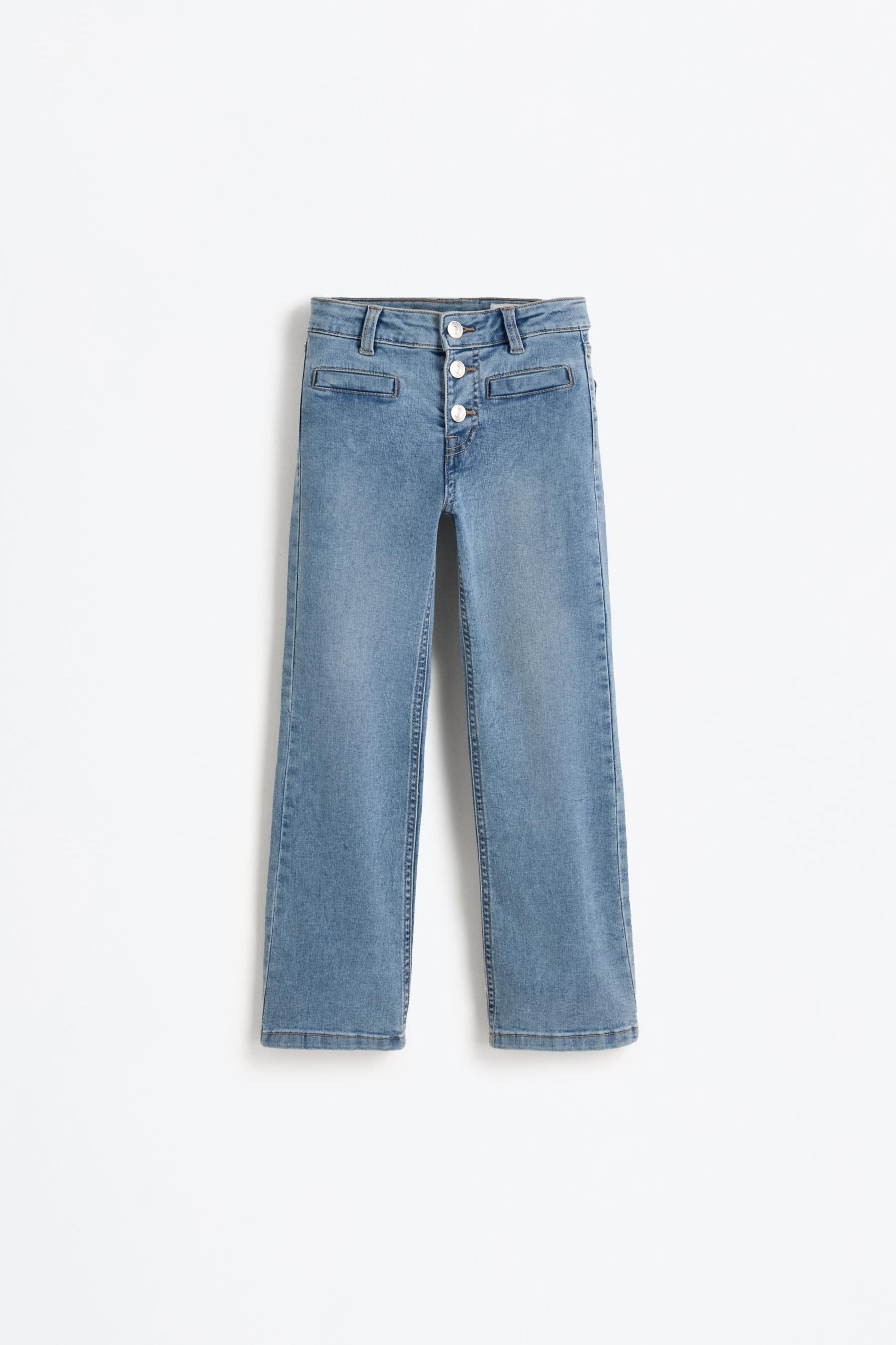 Jeans flare botones