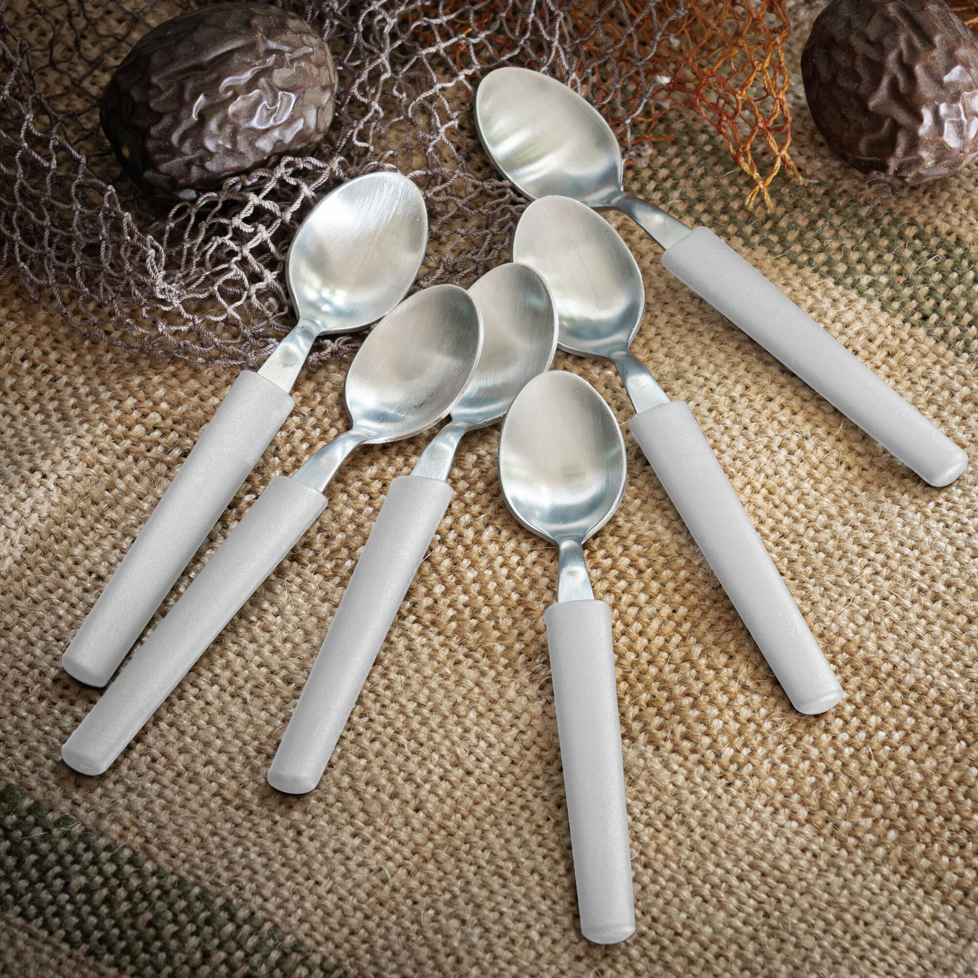LINE - Cuillère à café en inox - beige roucas