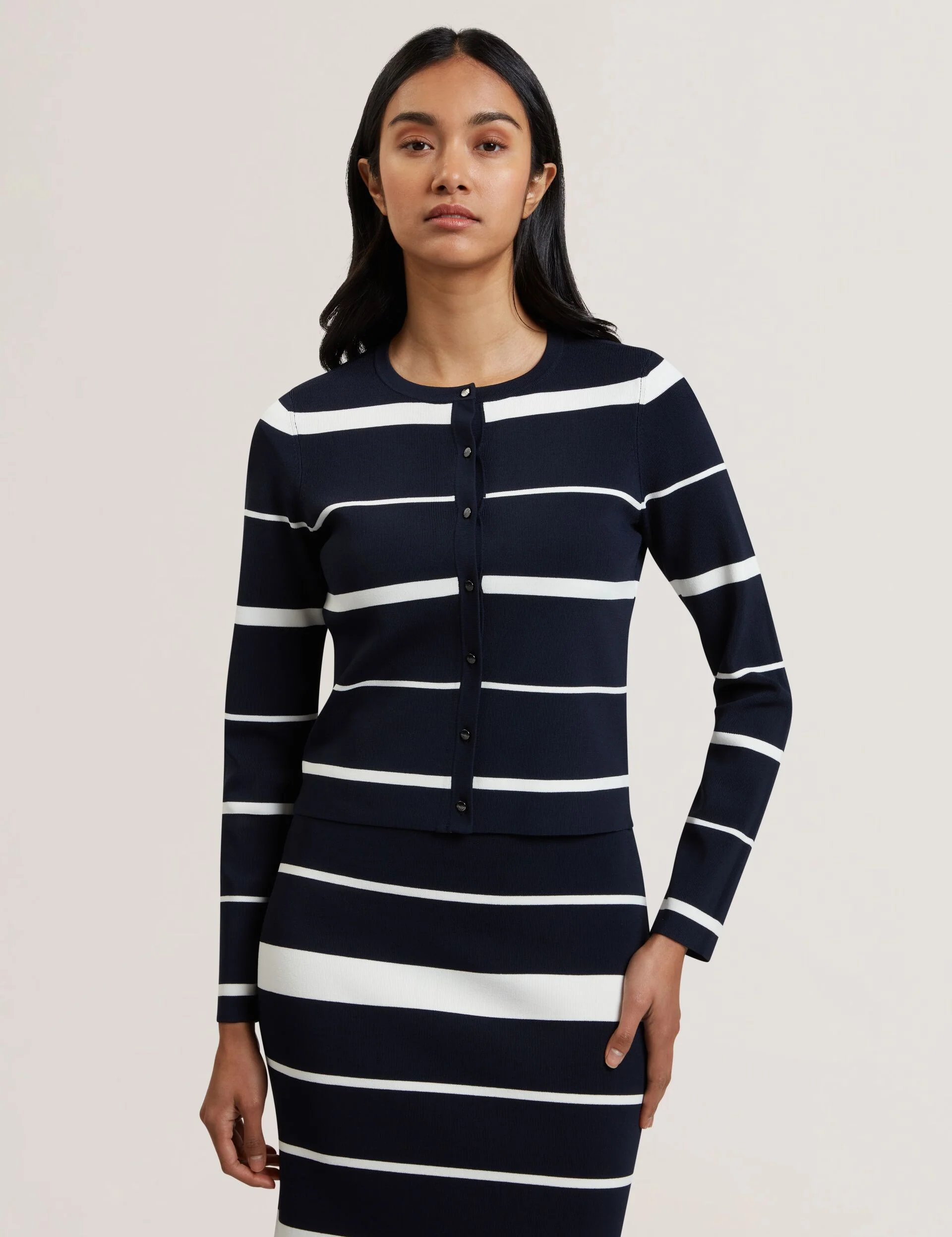 ELORIAA | NAVY
