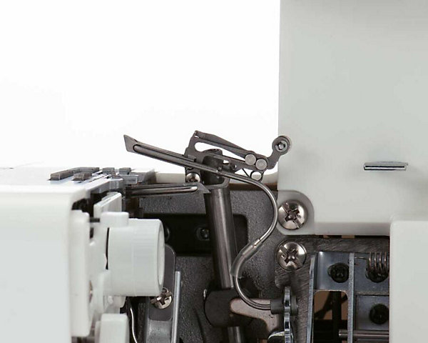 Machine a coudre SurjeteuseJuki MO-2000QVP