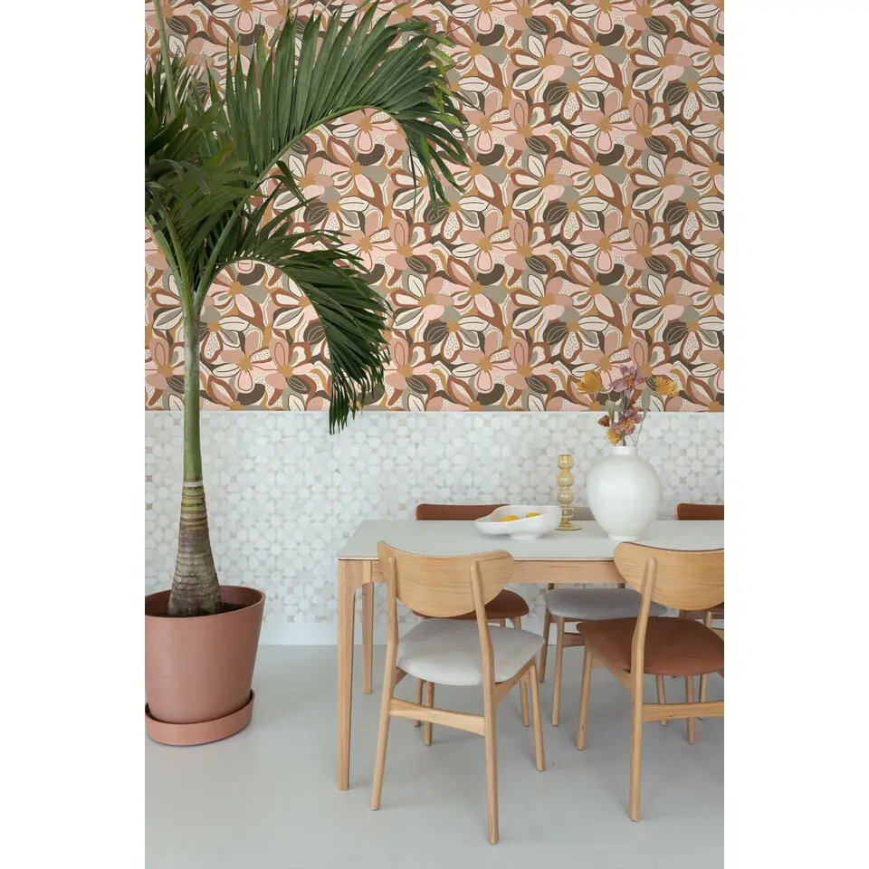 ESTAhome behang bloemmotief terracotta en zacht roze - 50 x 900 cm