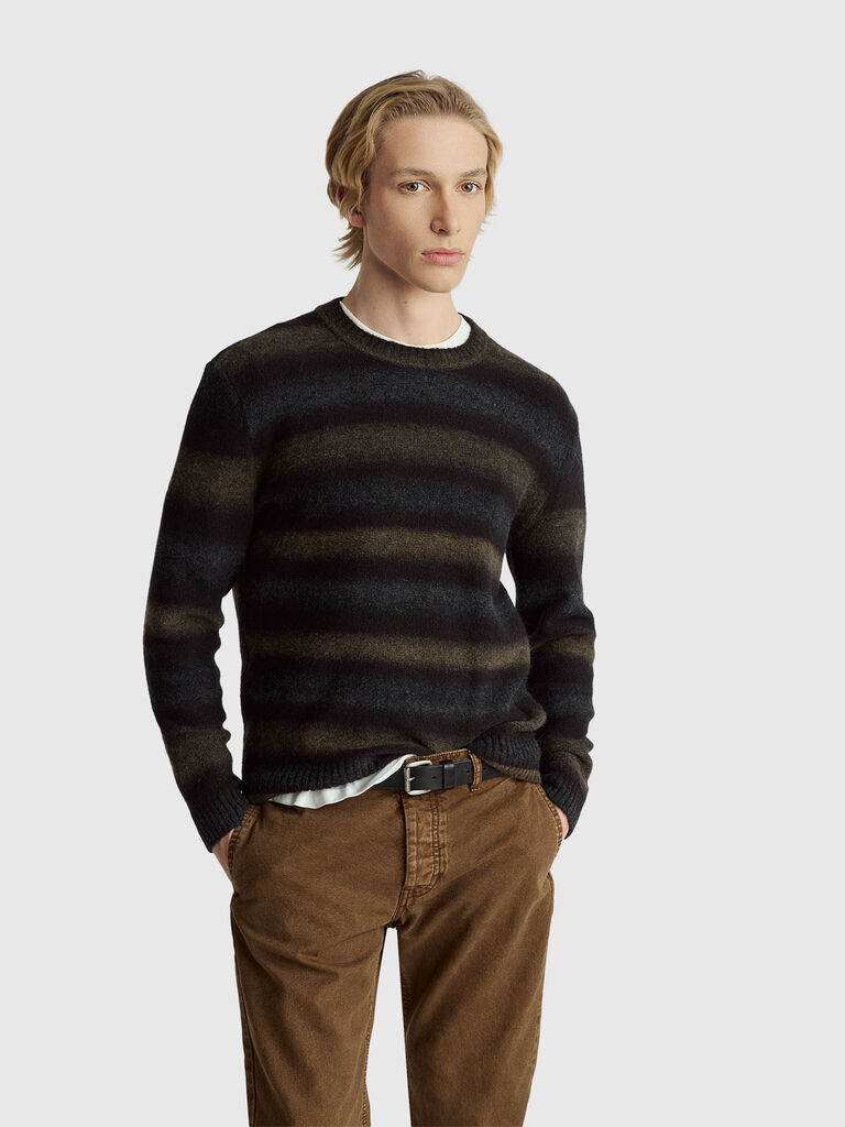 Sweater in alpaca and wool blend