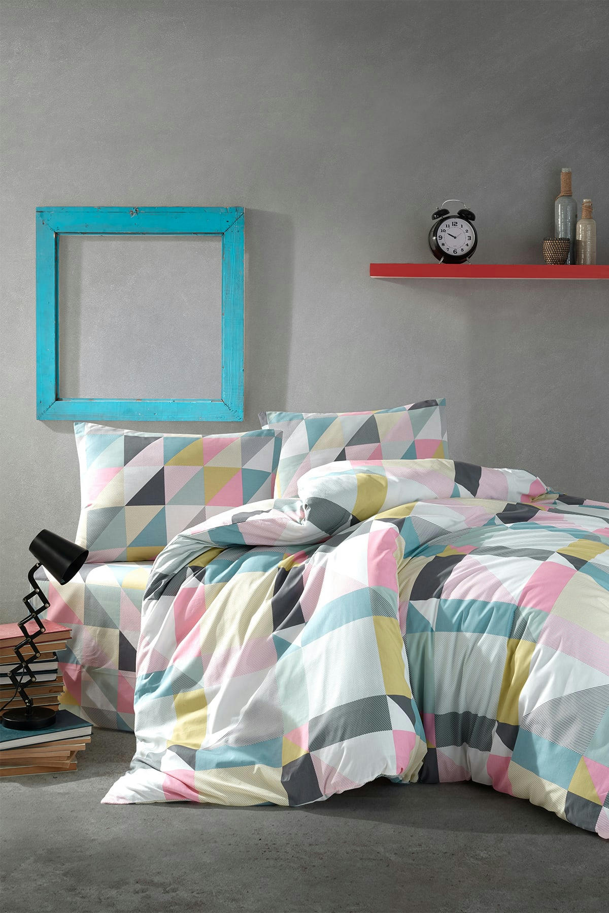 ANGI - Parure housse de couette 140x200 cm et 1 taie d'oreiller 65x65 cm