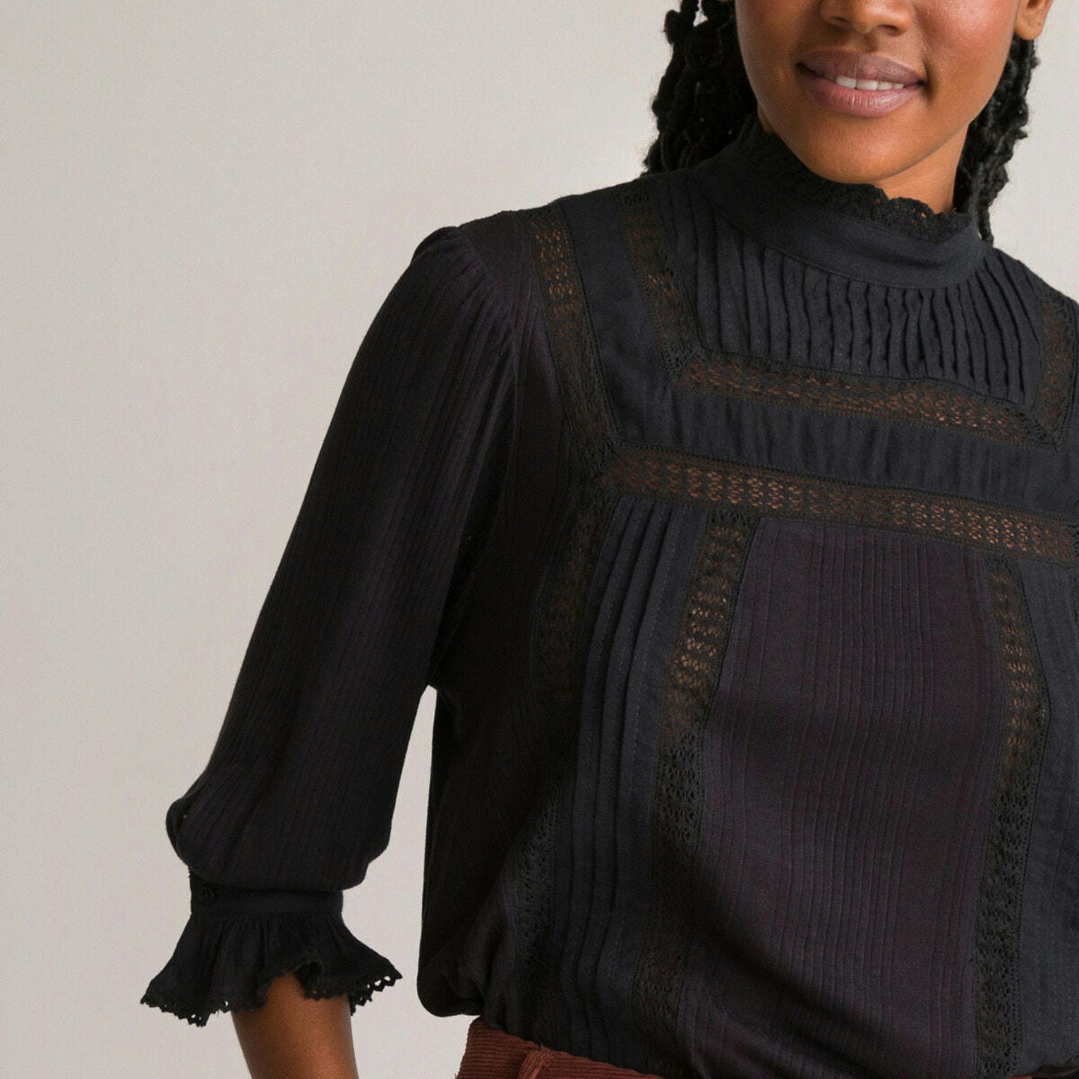 T-shirt col montant manches courtes