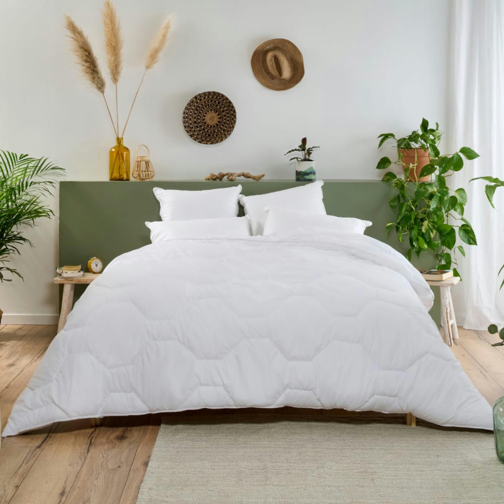 HÔTEL - Couette HOTEL Très Chaude 220x240cm