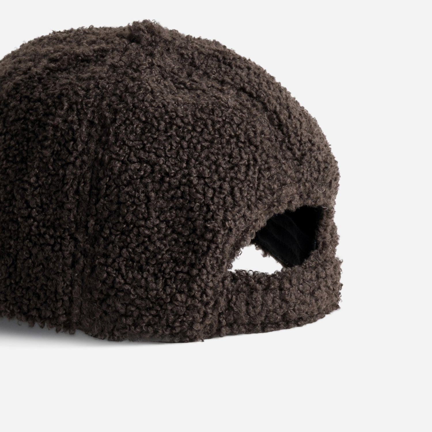 Casquette TEXTO chocolat en bouclette
