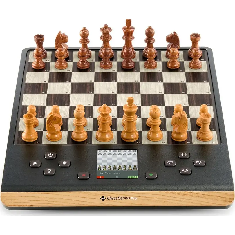 Brettspiel ChessGenius Pro 2024