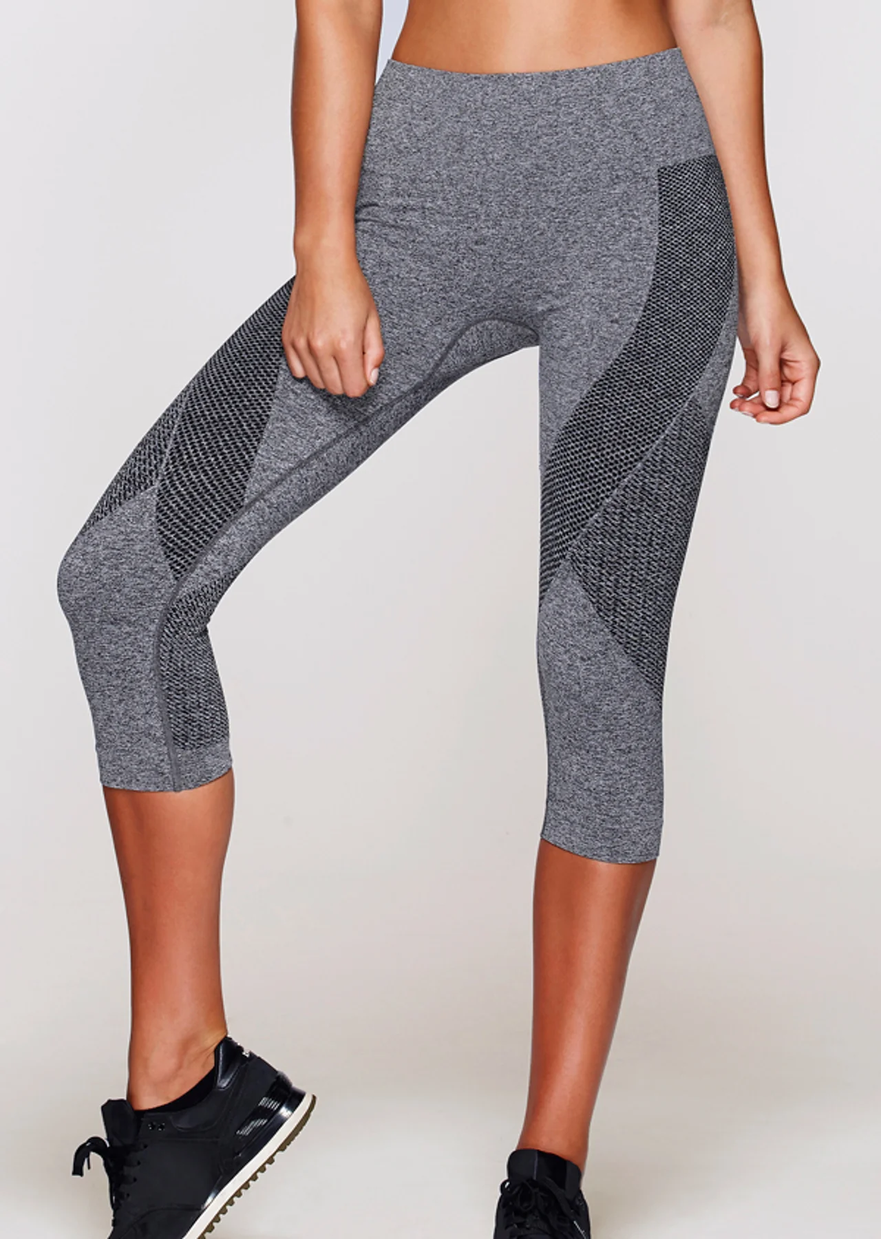 Izzy Seamless 3/4 Tight