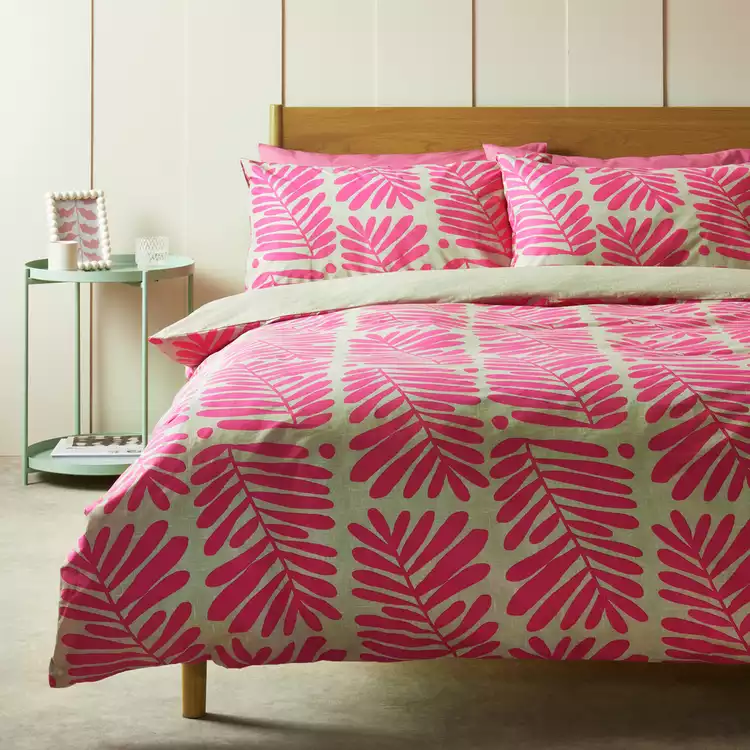 Habitat Cotton Paper Cut Leaf Pink Bedding Set - Single