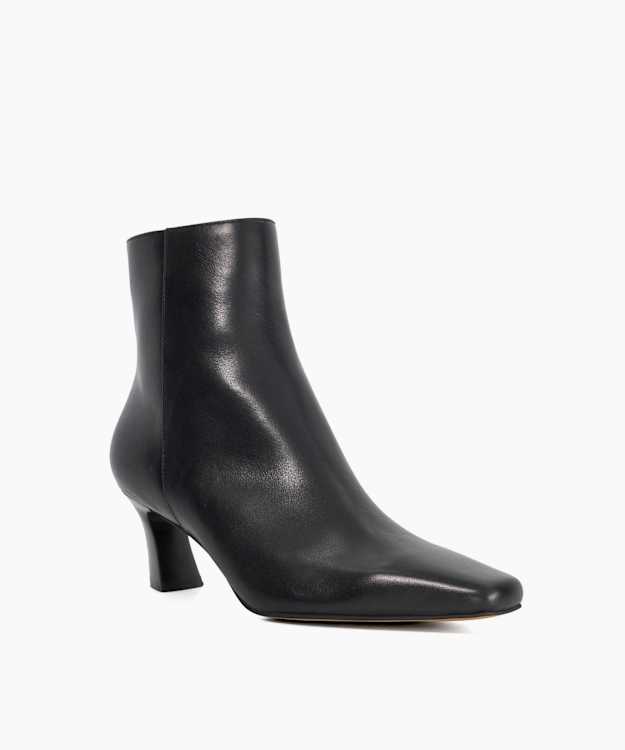 Overly Black - Leather Block Heel Ankle Boots
