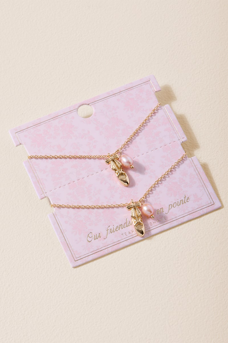 En Pointe Friendship Bracelet Set