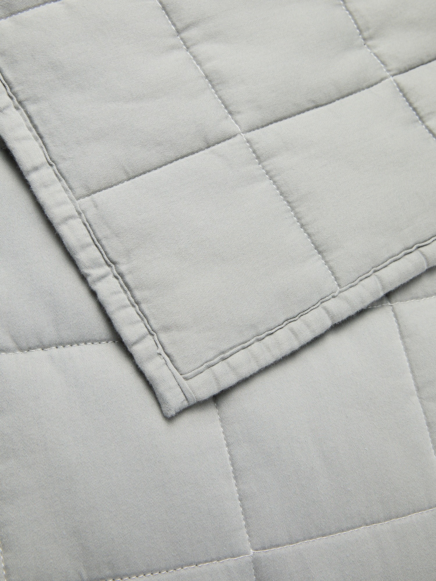 Trapunta in raso di cotone tinta unita - Prezzo di lancio