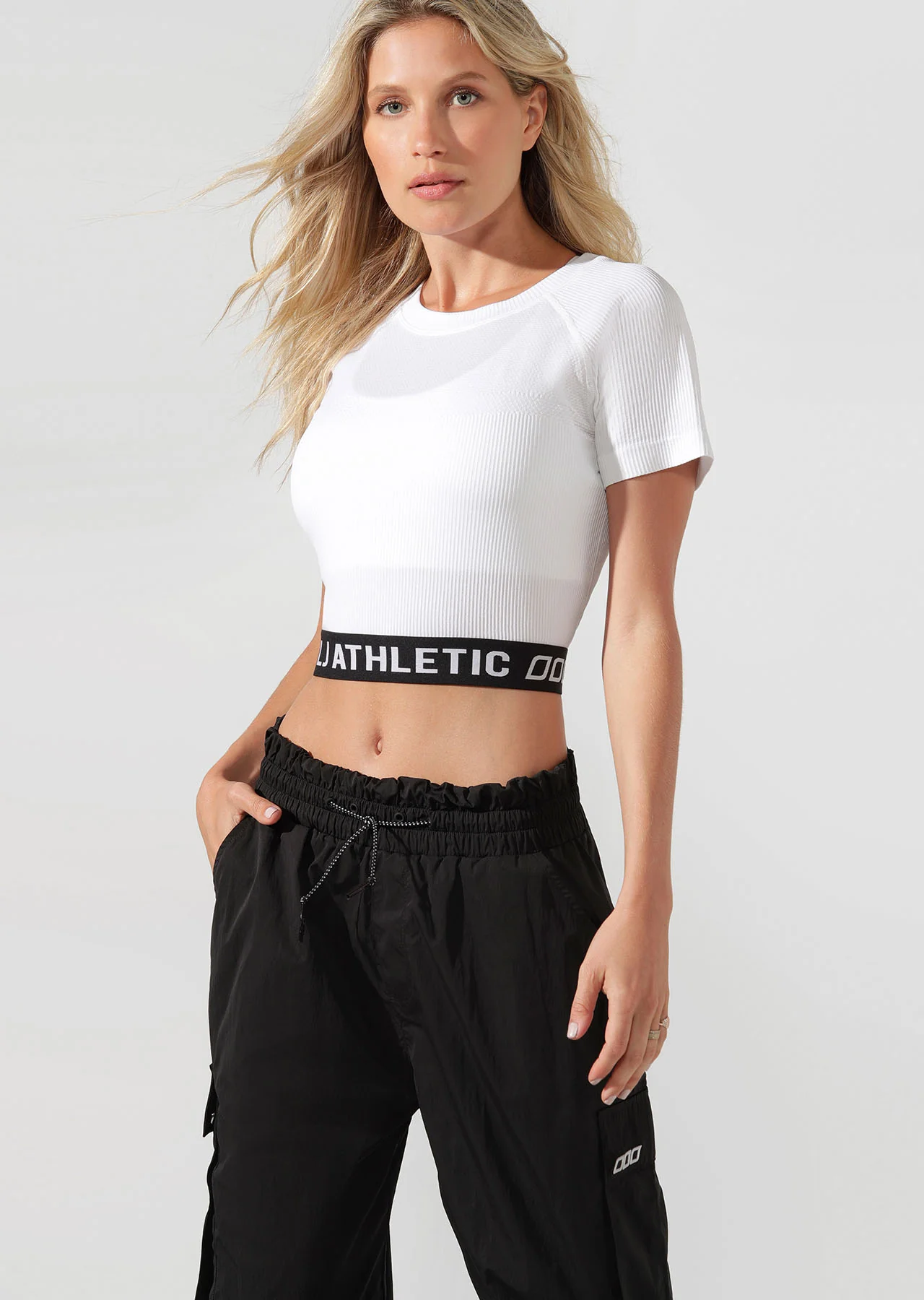 Athletic Cropped Seamless Tee