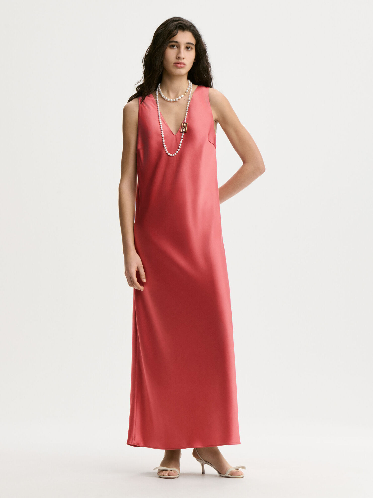Levita satin maxikjole