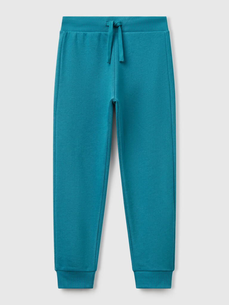 Sporty trousers with drawstring