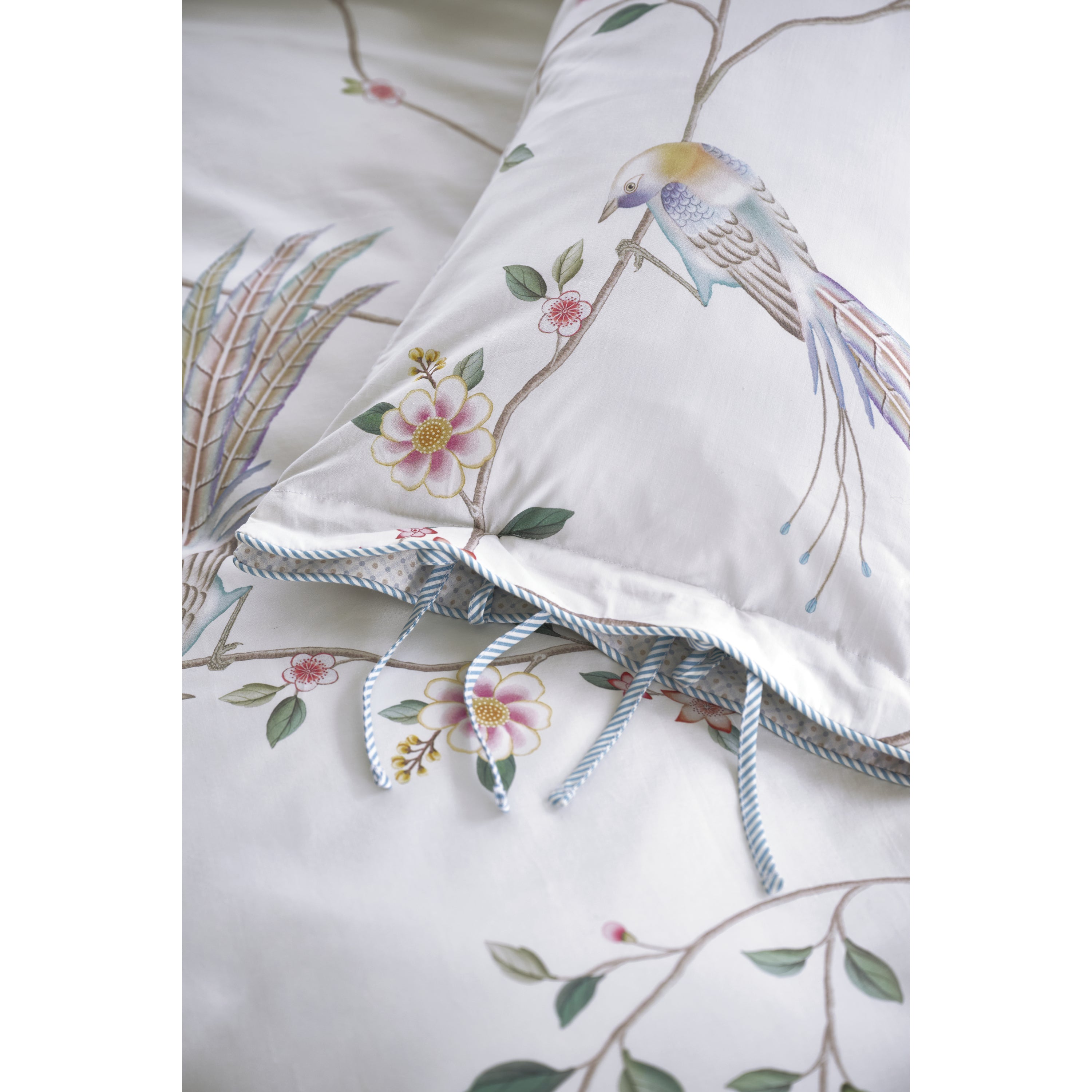 Pip Studio Bamboo Blossom Sierkussen 35 x 60 cm - Wit