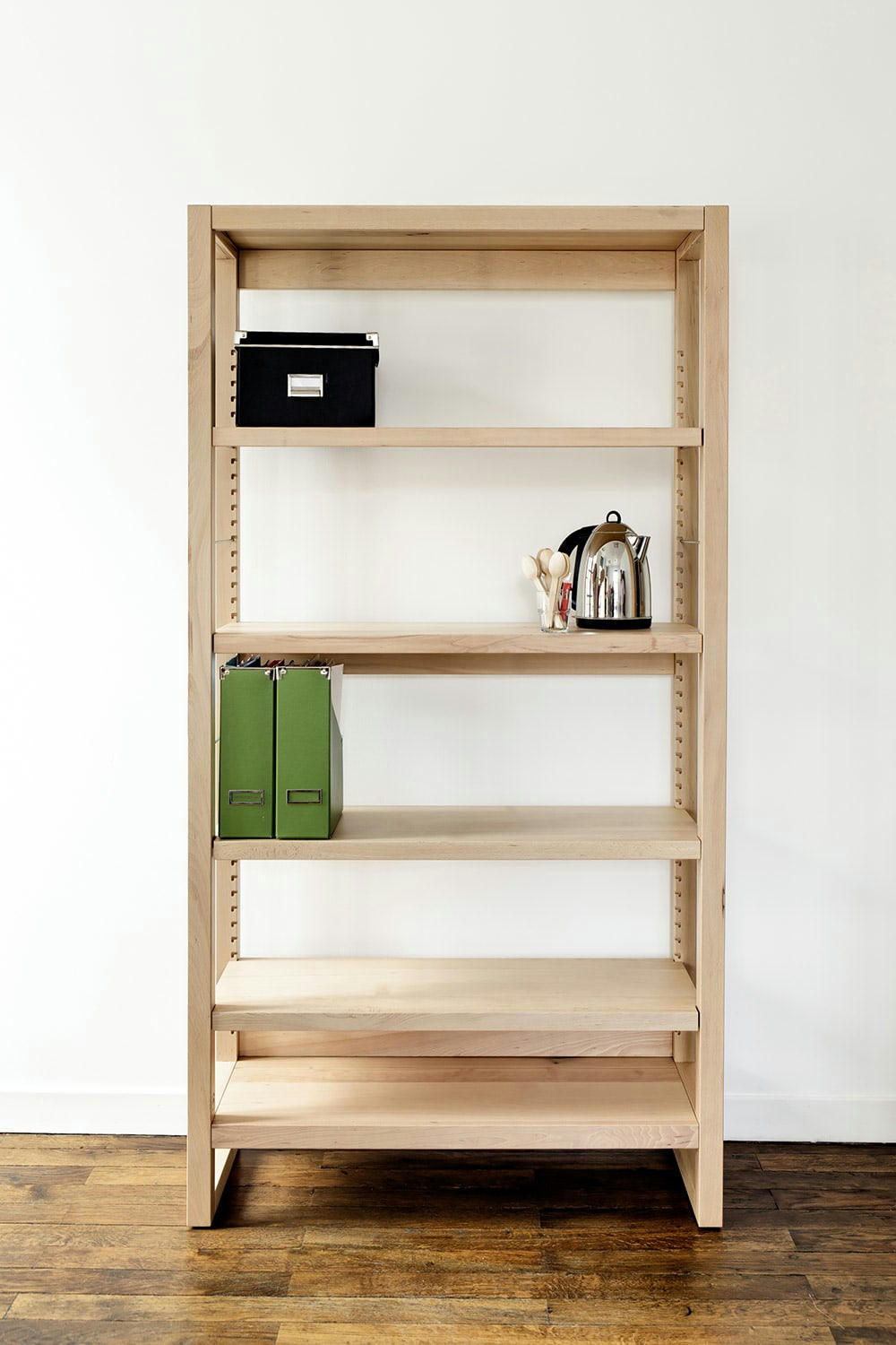 SELVA - Bibliothèque ouverte en hêtre, 4 tablettes réglables, vernie