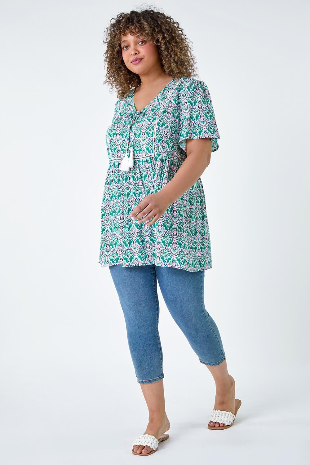 Roman Curve Tie Front V-Neck Boho Printed Top