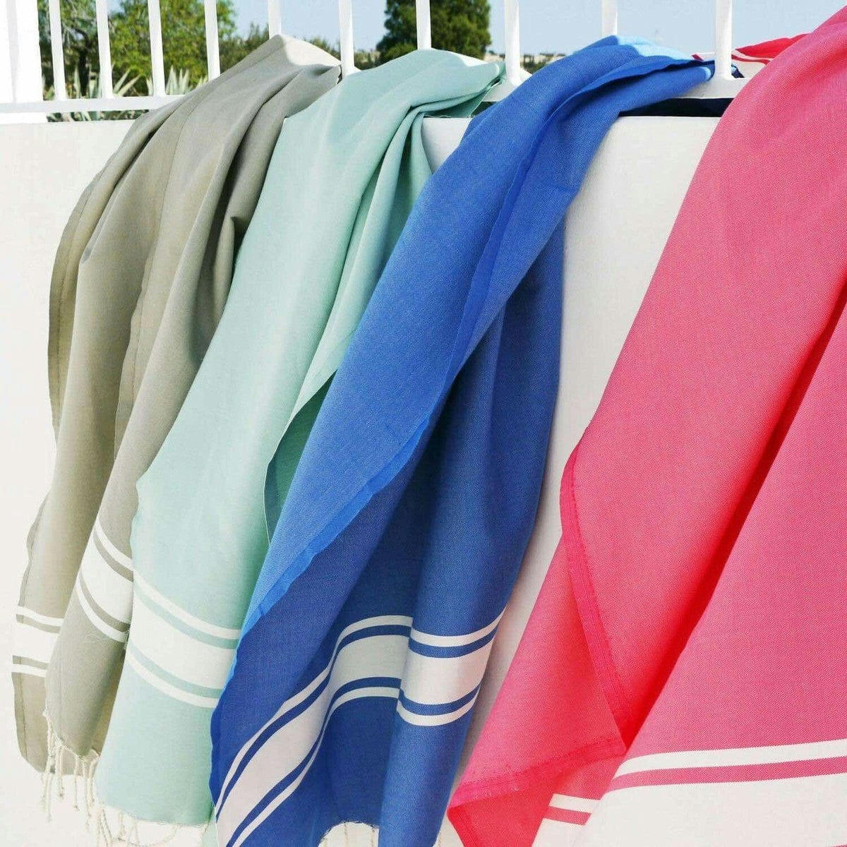 ST TROPEZ - Fouta bande blanche coton  100x200 vert d'eau