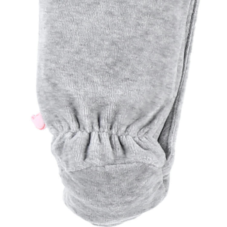 - Pyjama en velours gris prématuré