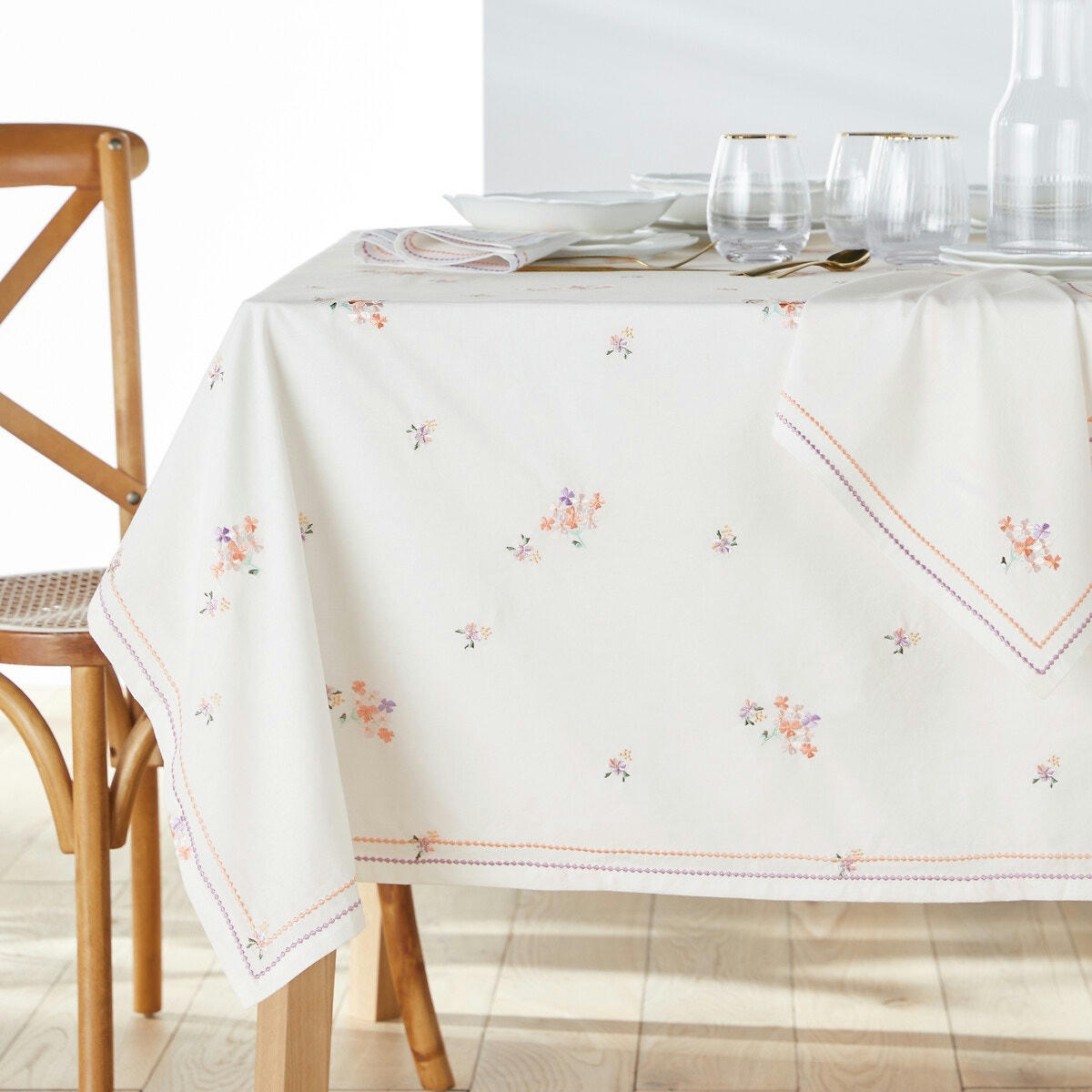 Nappe brodée coton lavé, Mellis