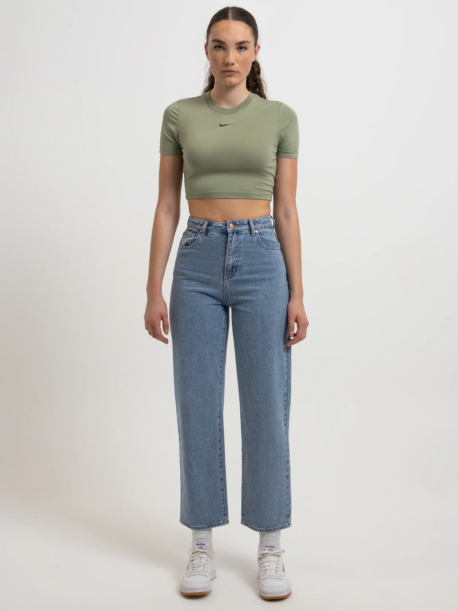 Sportswear Essentials Slim Fit Crop T-Shirt