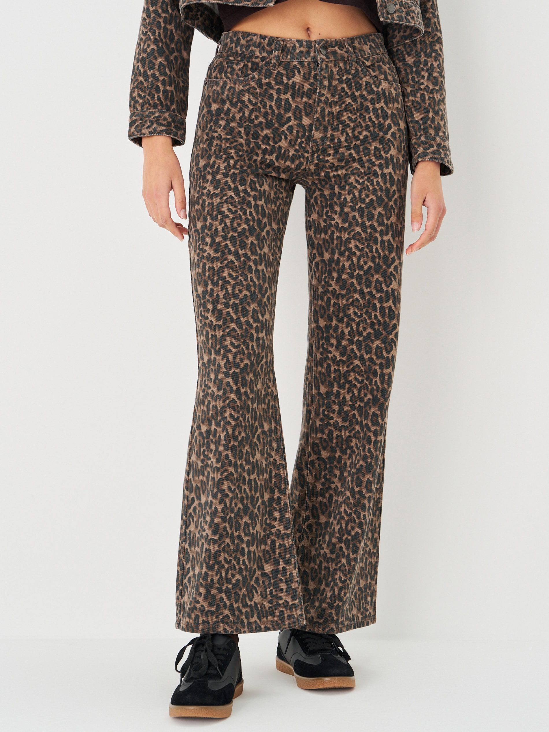 Jeansy wide leg