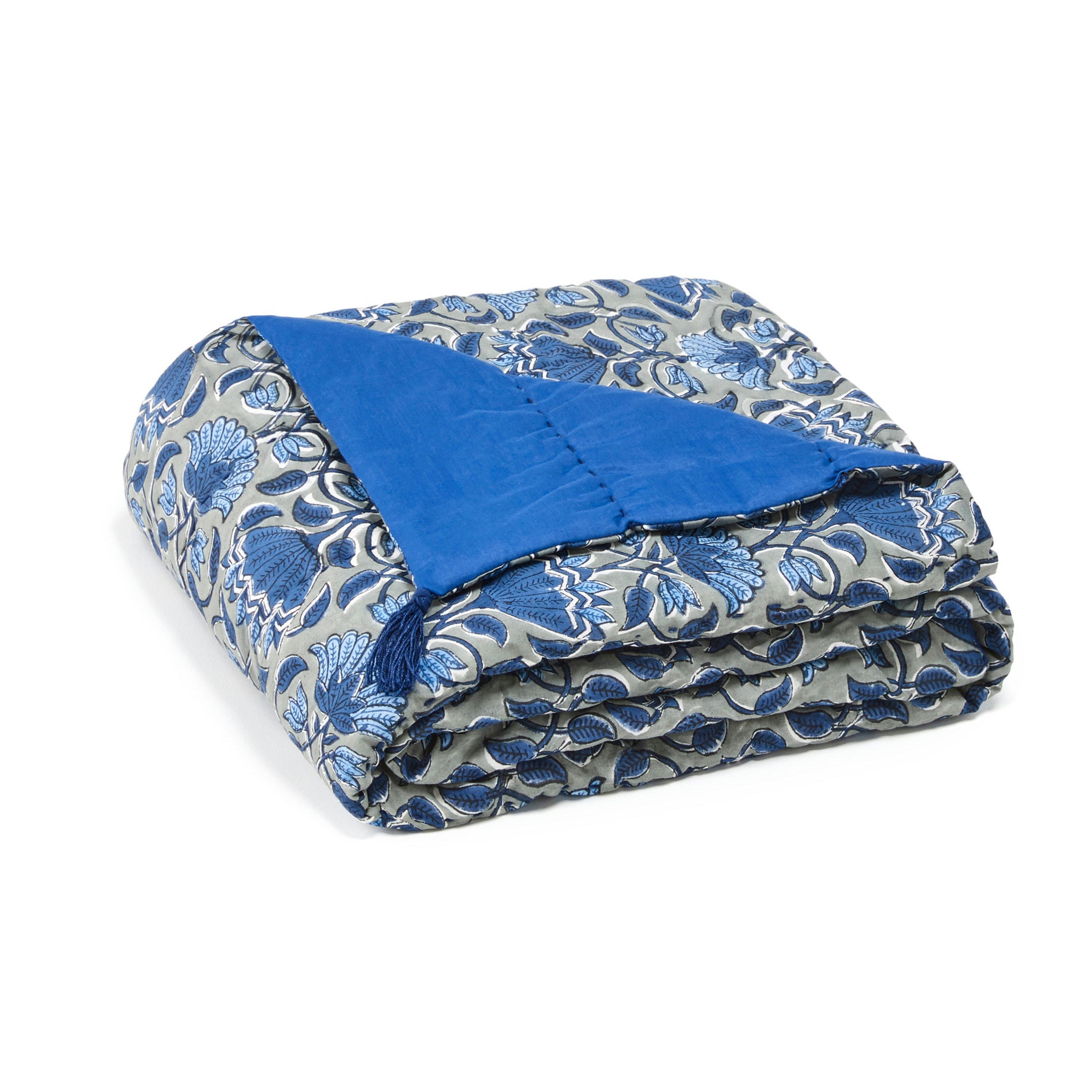 Edredon brodé façon kantha, Zasti