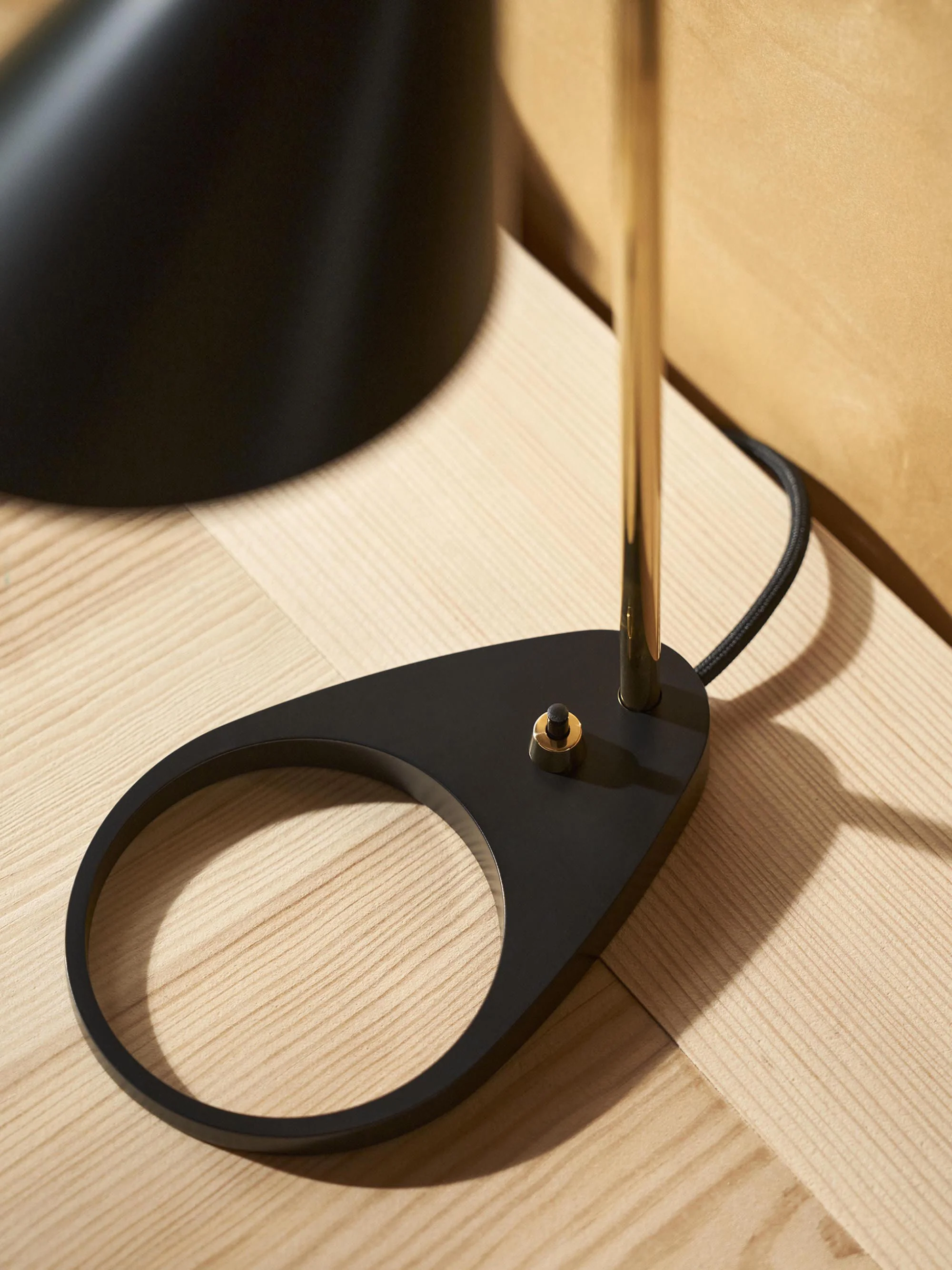 Tischlampe AJ