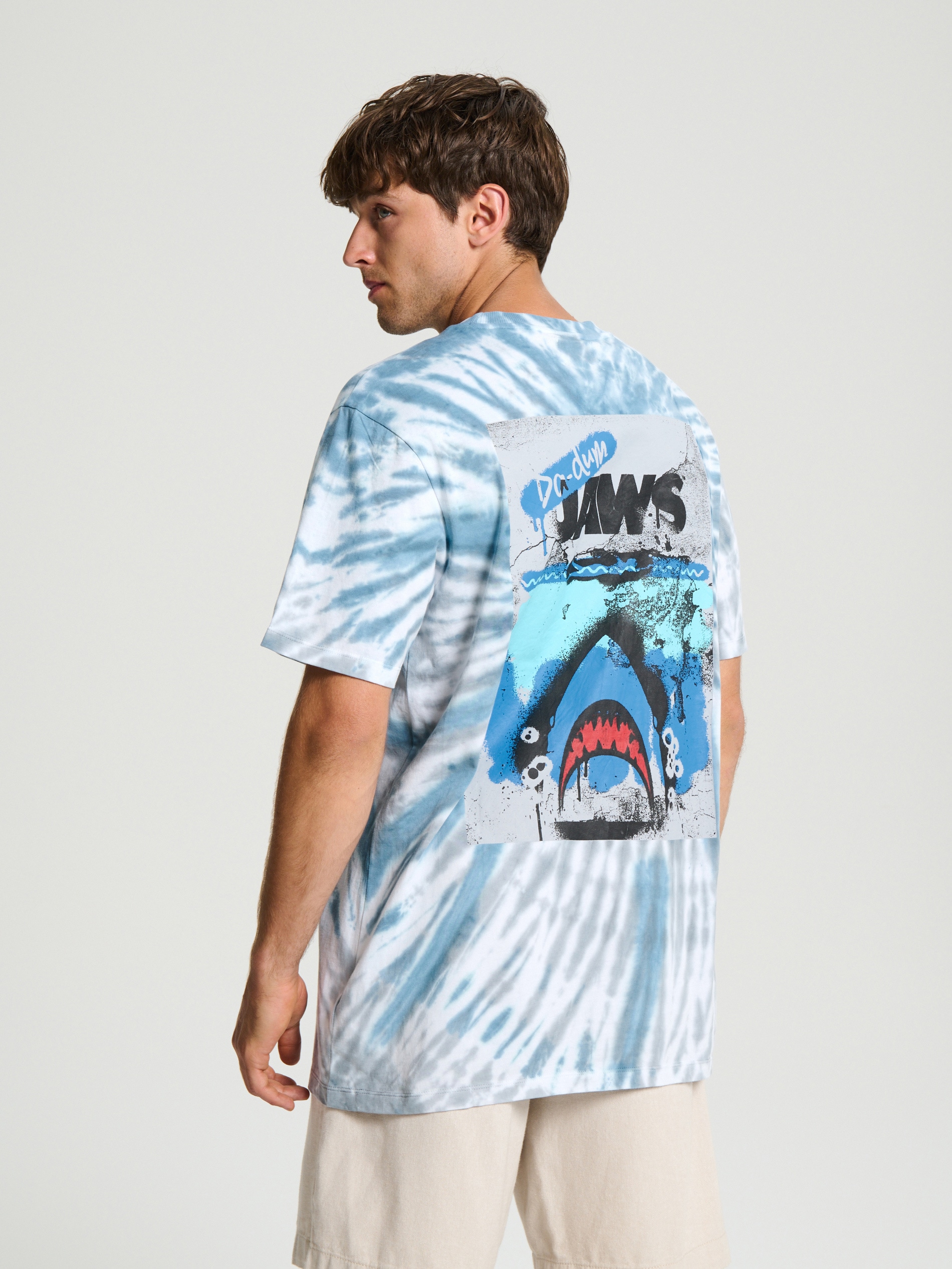 Koszulka z efektem tie dye Jaws