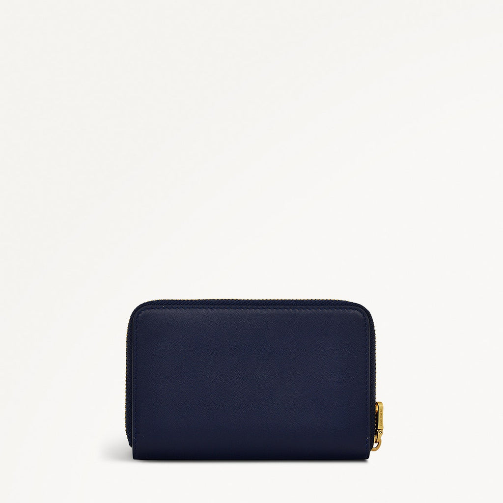 Pockets - Medium Zip Around Purse