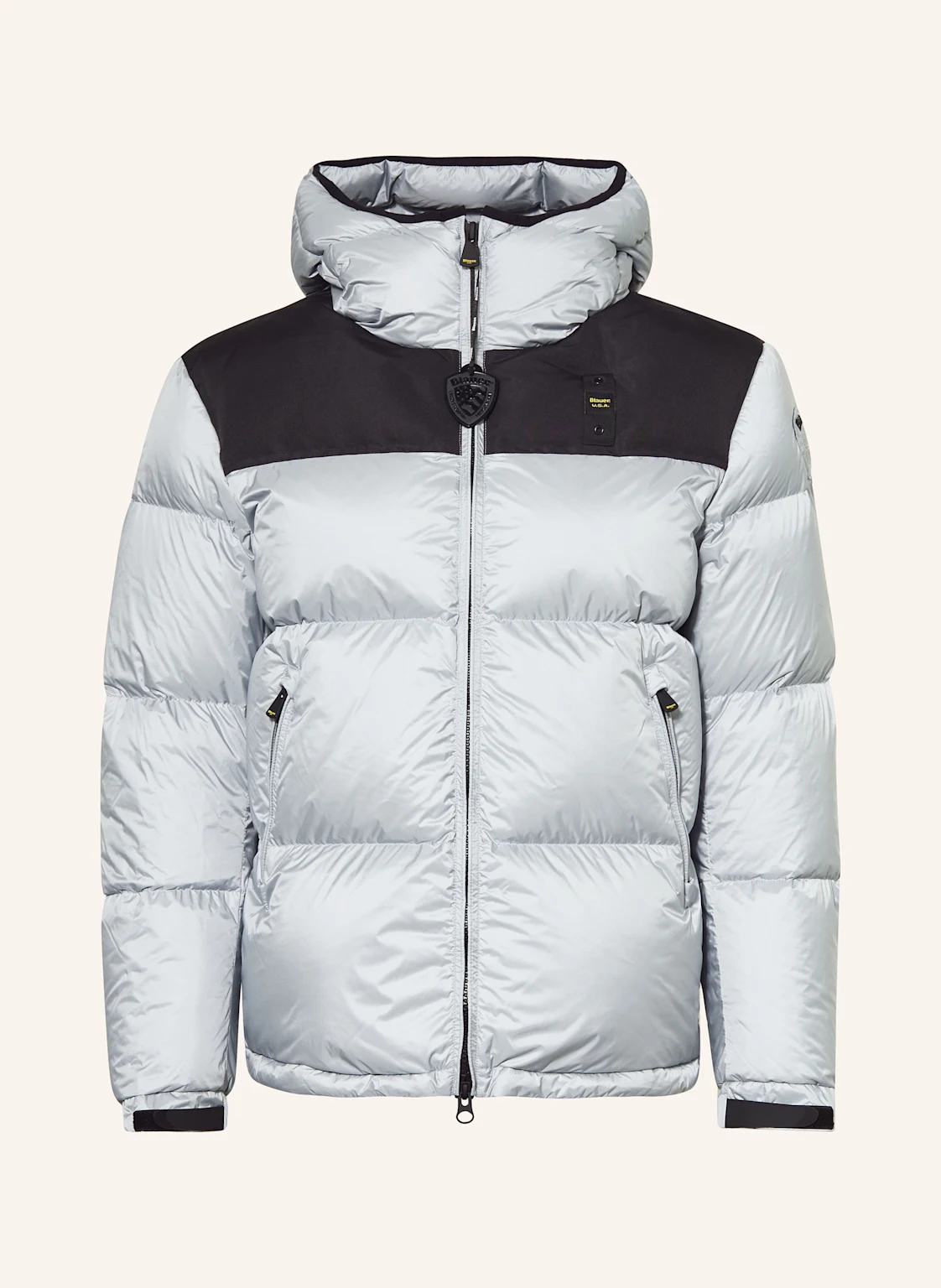 Blauer Daunenjacke