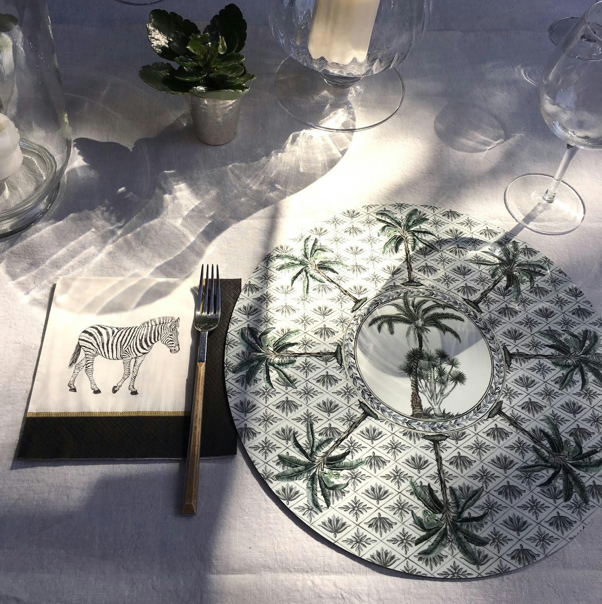 INDIVIDUELS - Set de table toile de palmiers 36 cm