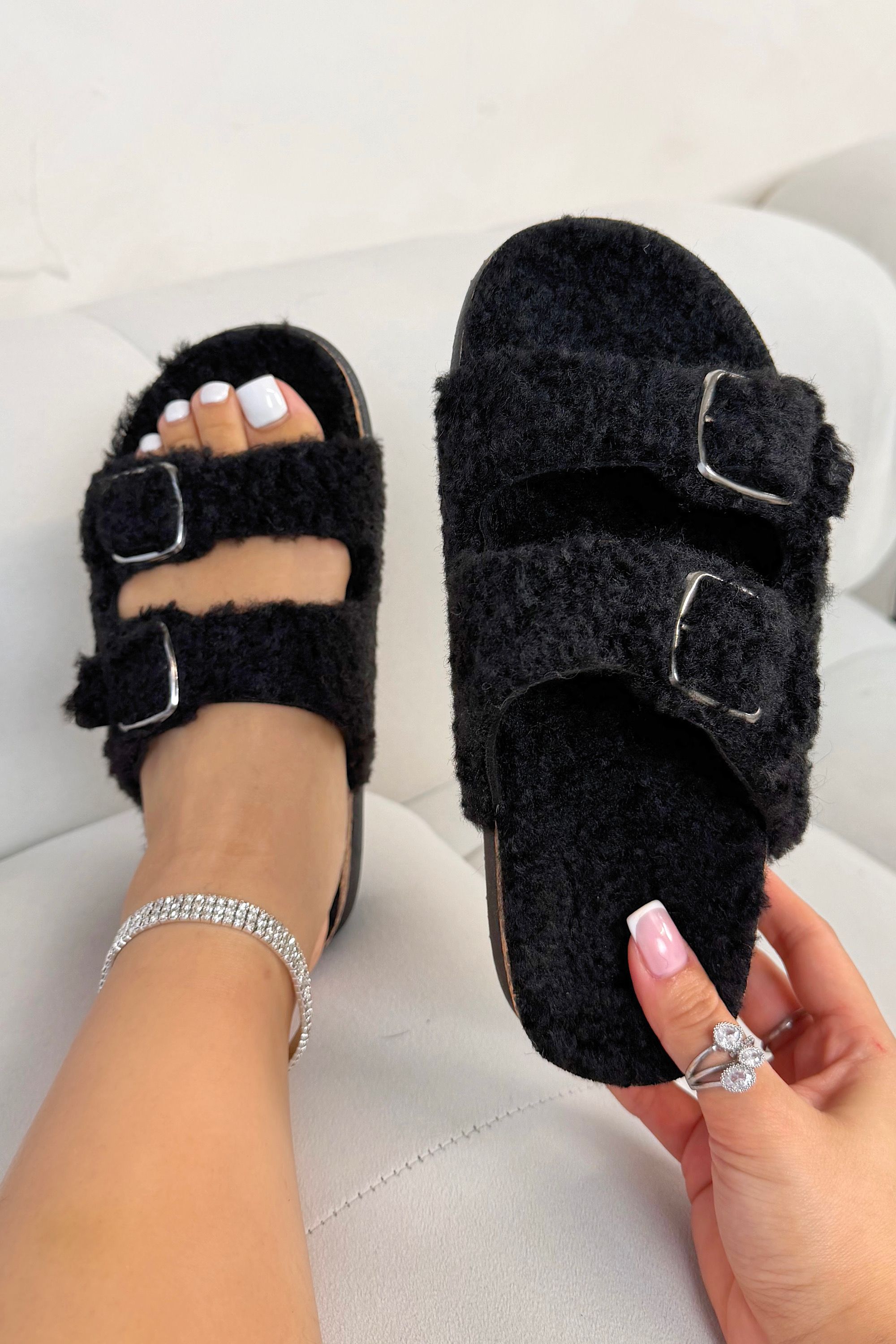 Love Lemonade Luxe Comfort Teddy Double Buckle Sliders