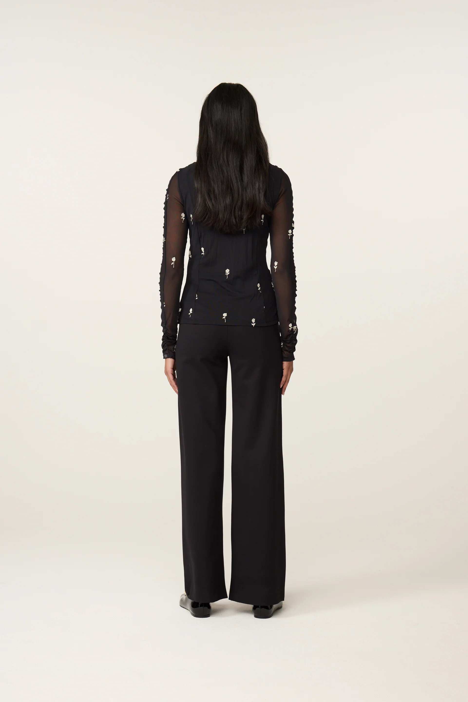 Kamea Top | Black/Cosy White