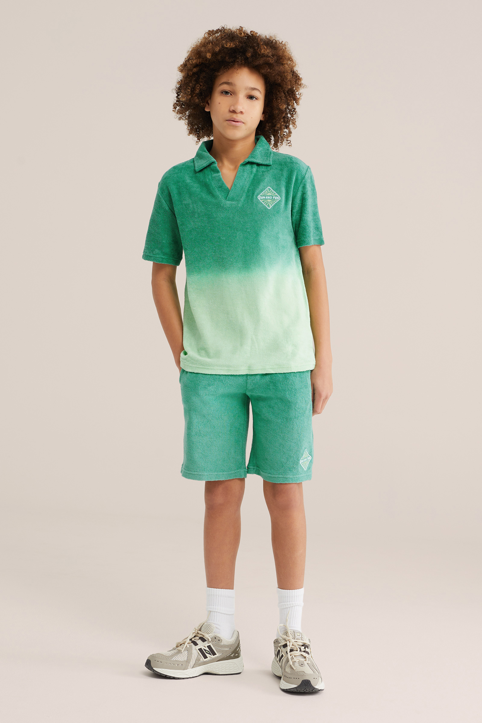 Jongens regular fit sweatshort van badstof met embroidery