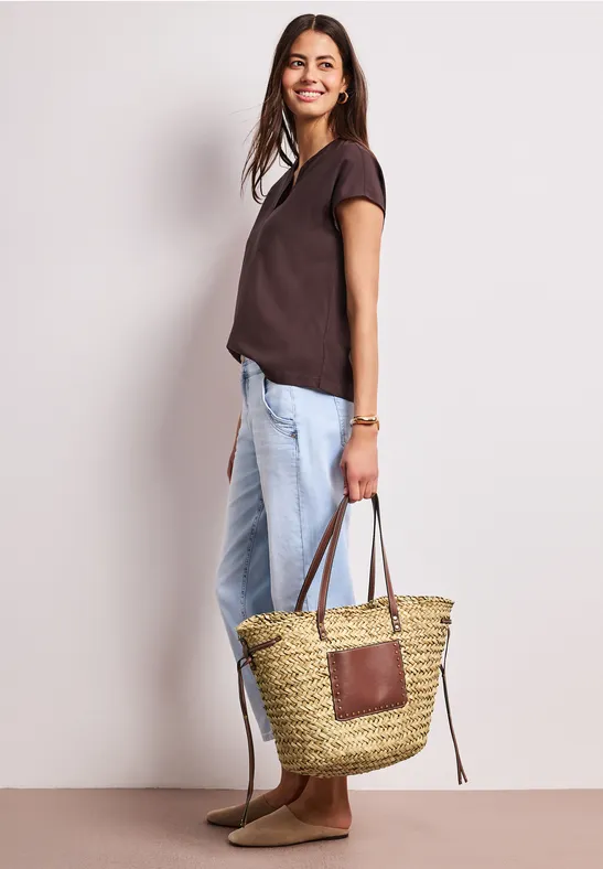 Tasche in geflochtener Korb-Optik