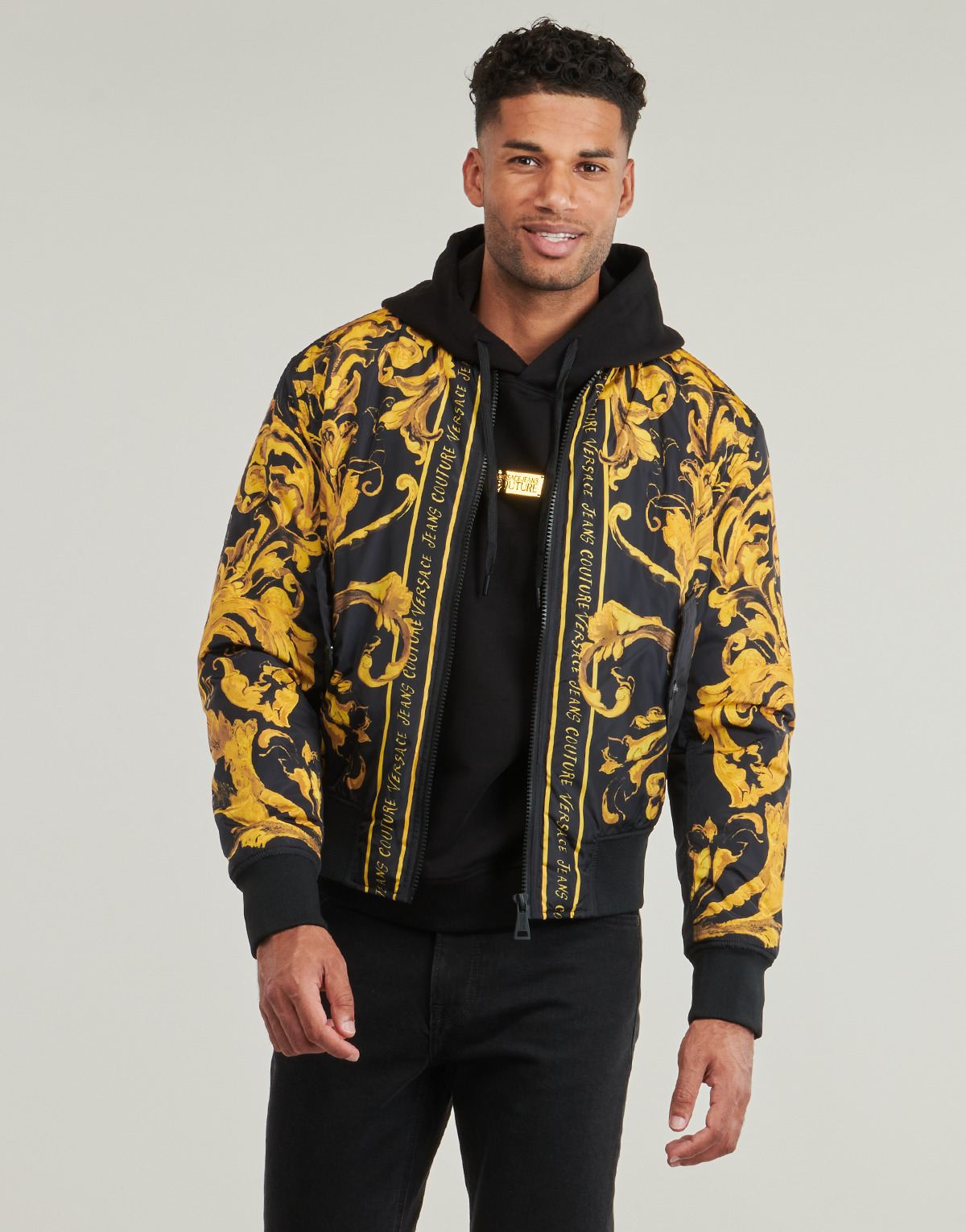 Versace Jeans Couture - 79GASD07 - Black / Gold