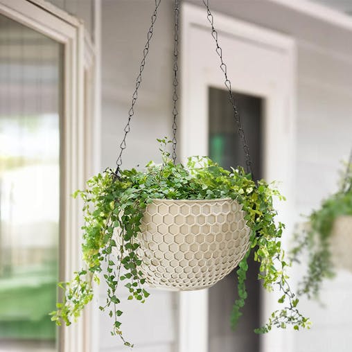 SOGA White Large Hanging Resin Flower Pot Self Watering Basket Planter Outdoor Garden Decor