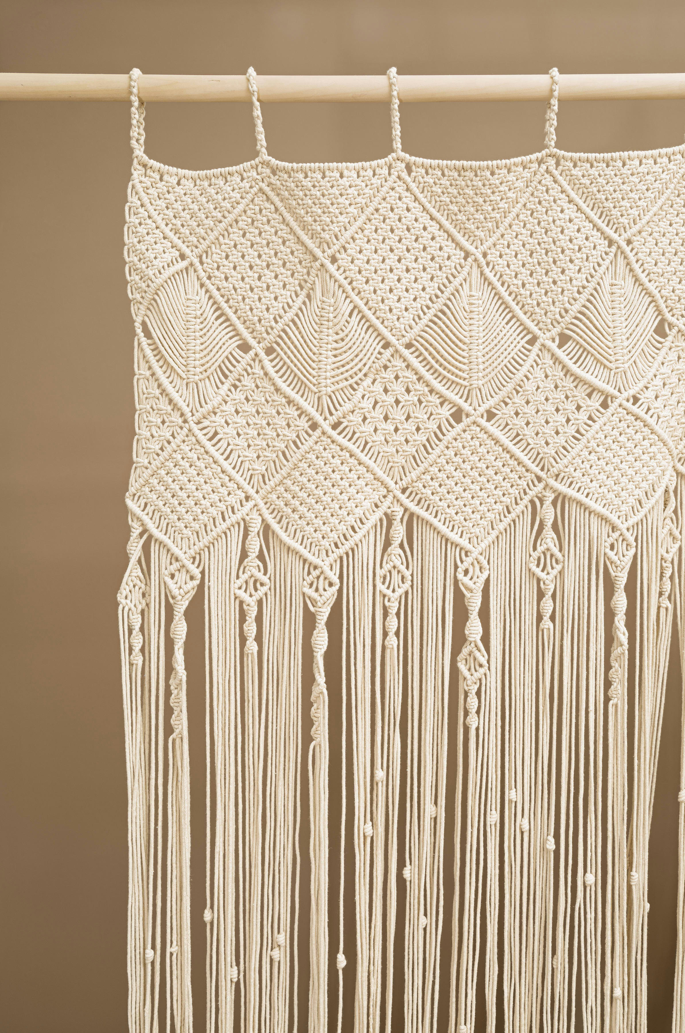 MARA - Rideau à passants en macramé beige 135x245