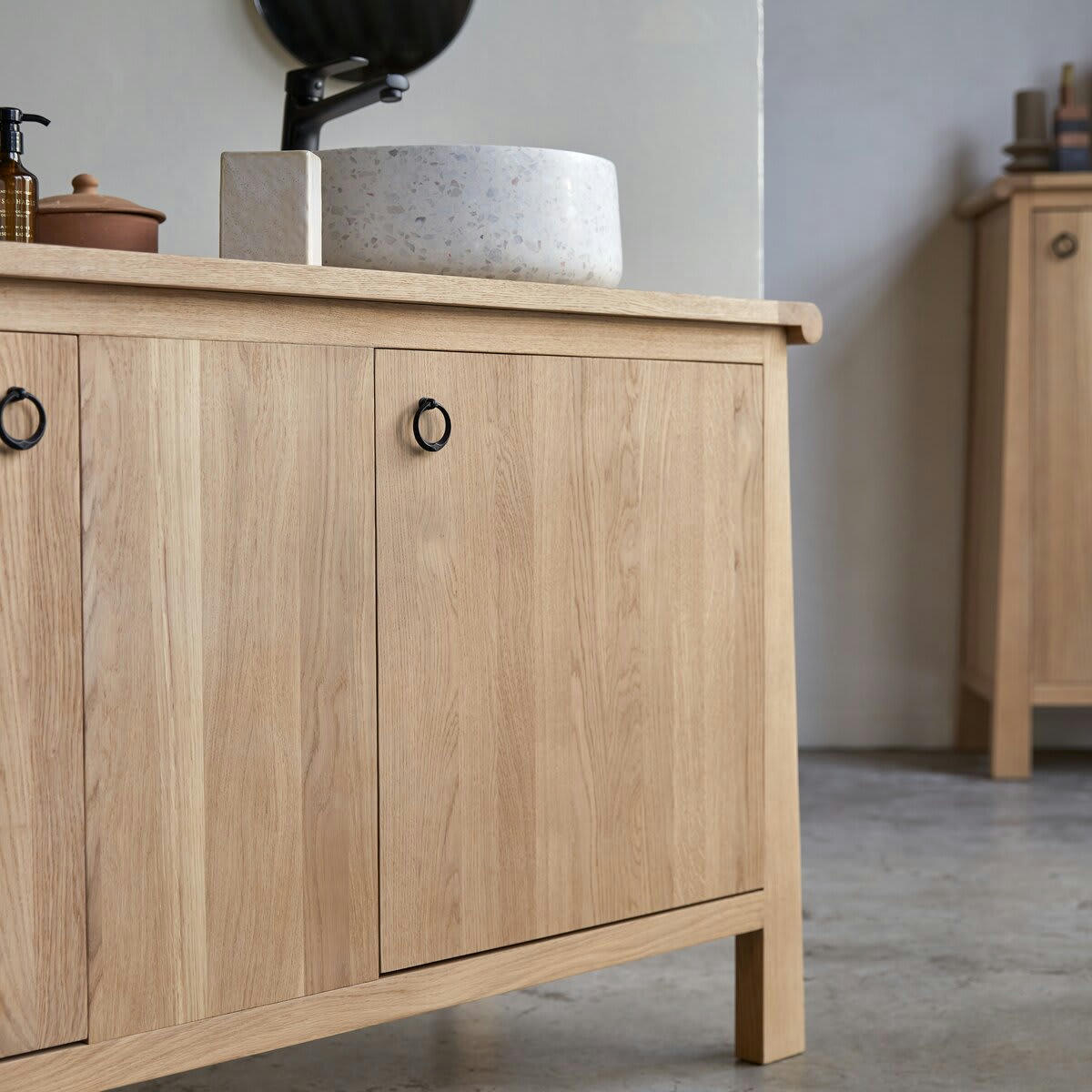 VOLUTE - Meuble sous vasque en chêne massif 160 cm