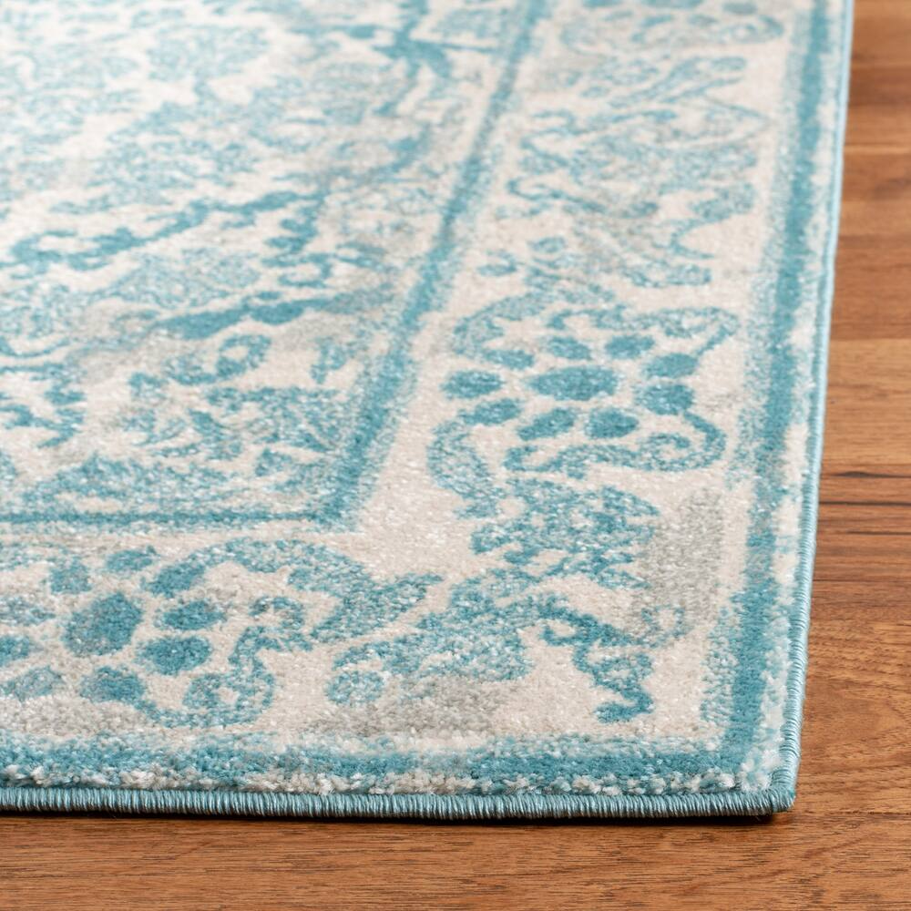 Safavieh Evoke 242 Rug, Ivory/Light Blue