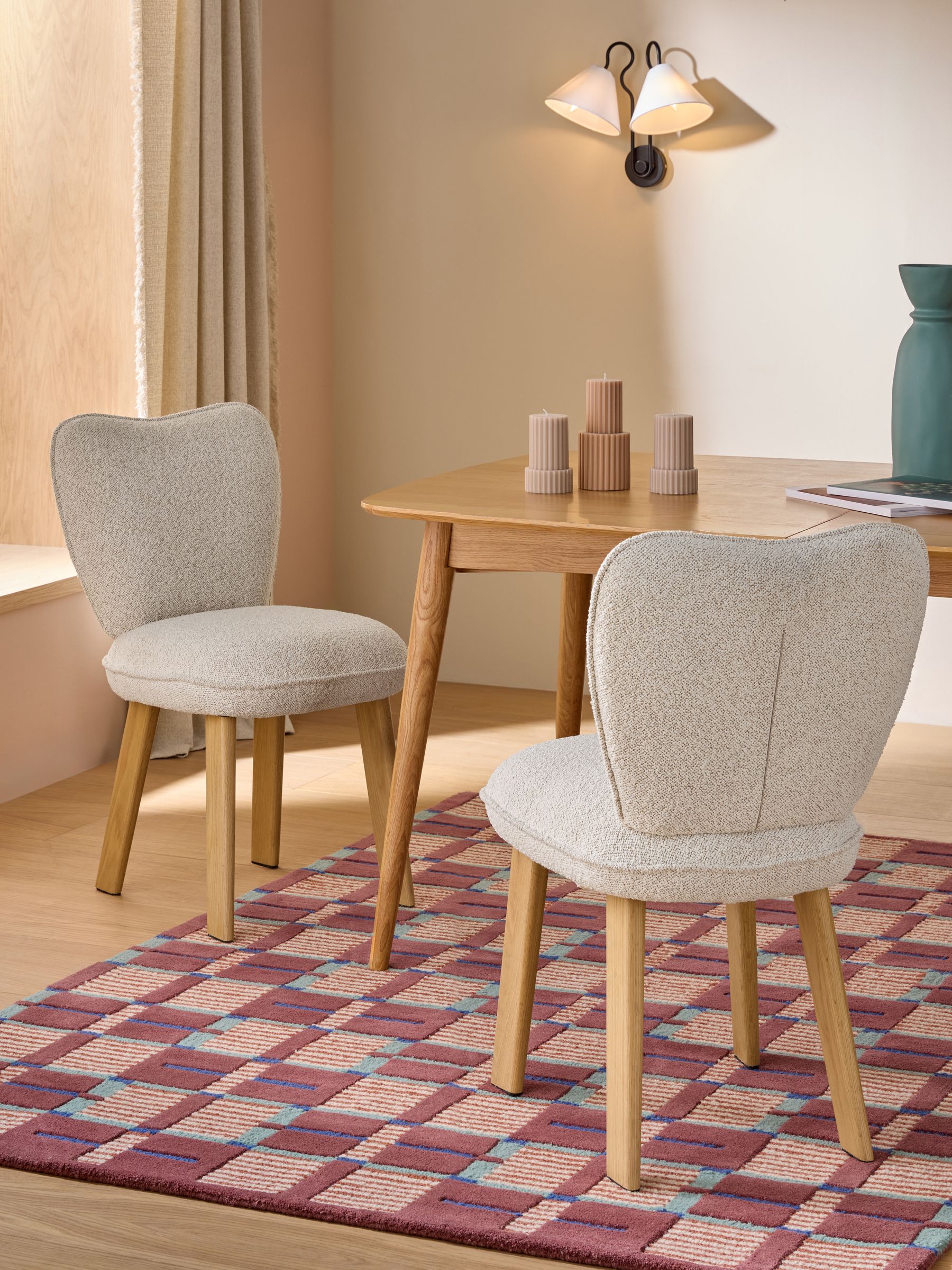 Set of 2 Tylar Dining Chairs in Off-White Pax Boucle